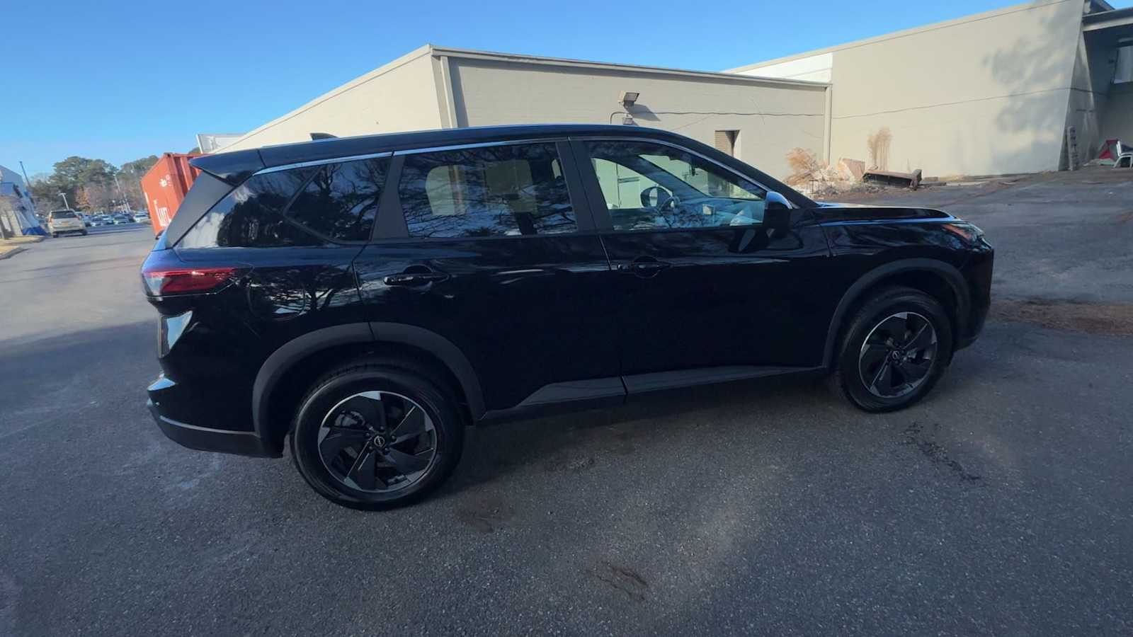 Thumbnail: 2025 Nissan Rogue - 9