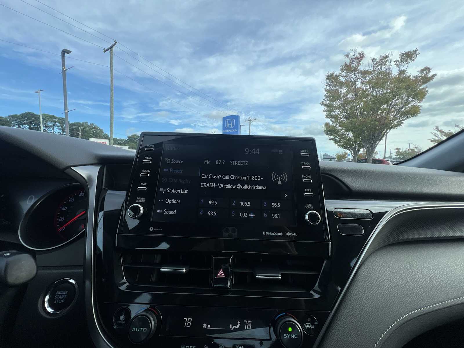 Thumbnail: 2023 Toyota Camry - 12