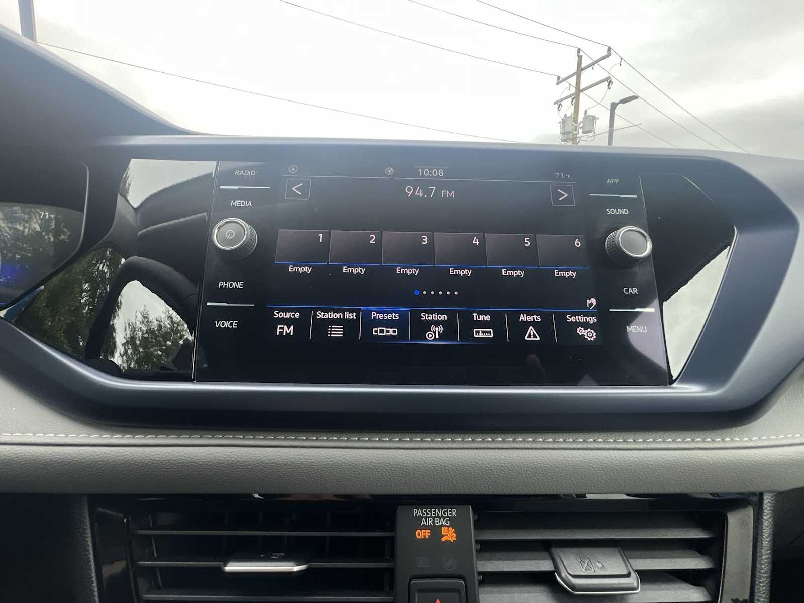 Thumbnail: 2024 Volkswagen Taos - 12