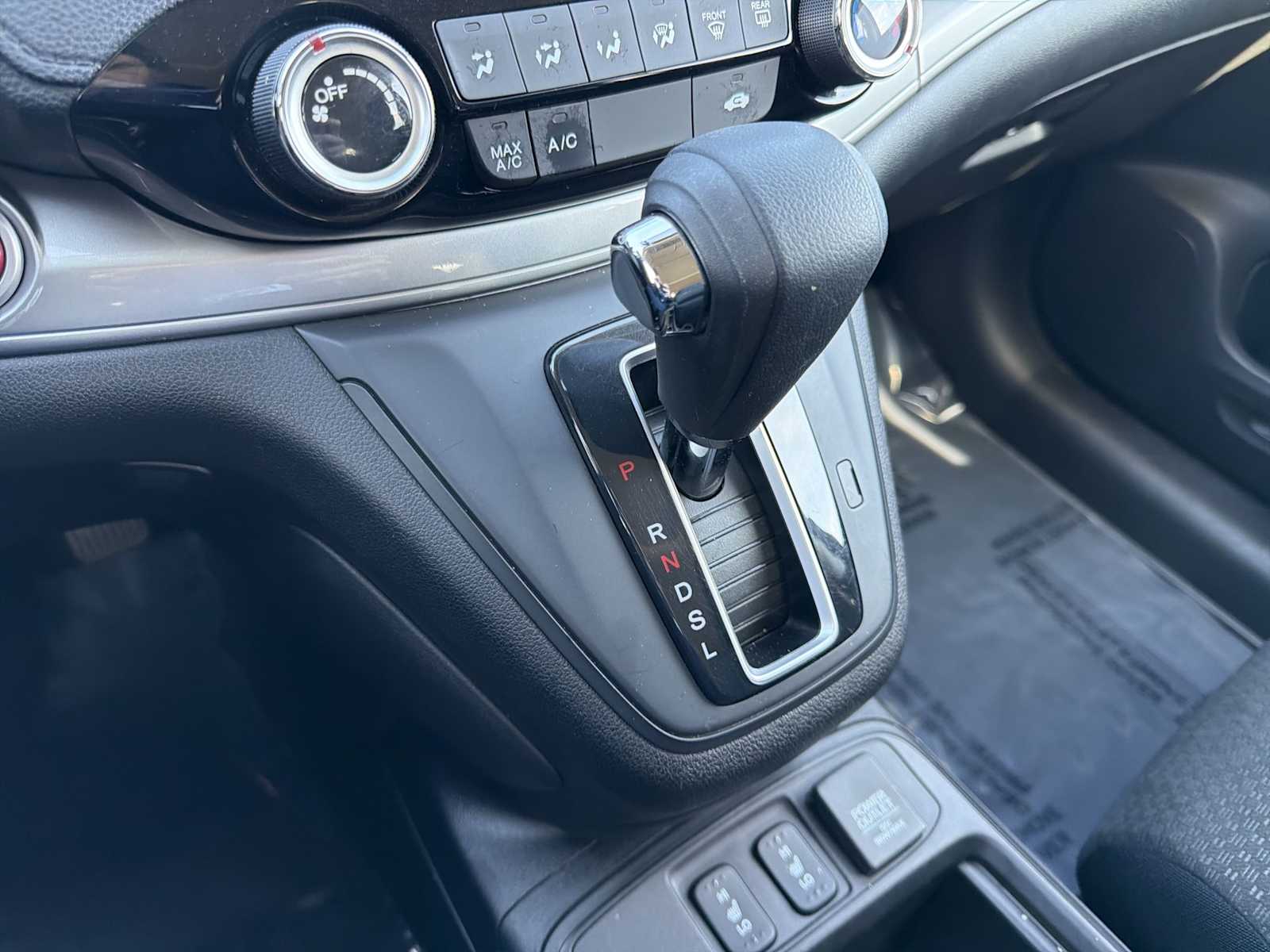 Thumbnail: 2015 Honda CR-V - 21