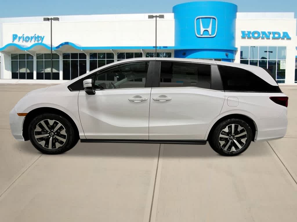Thumbnail: 2025 Honda Odyssey - 2