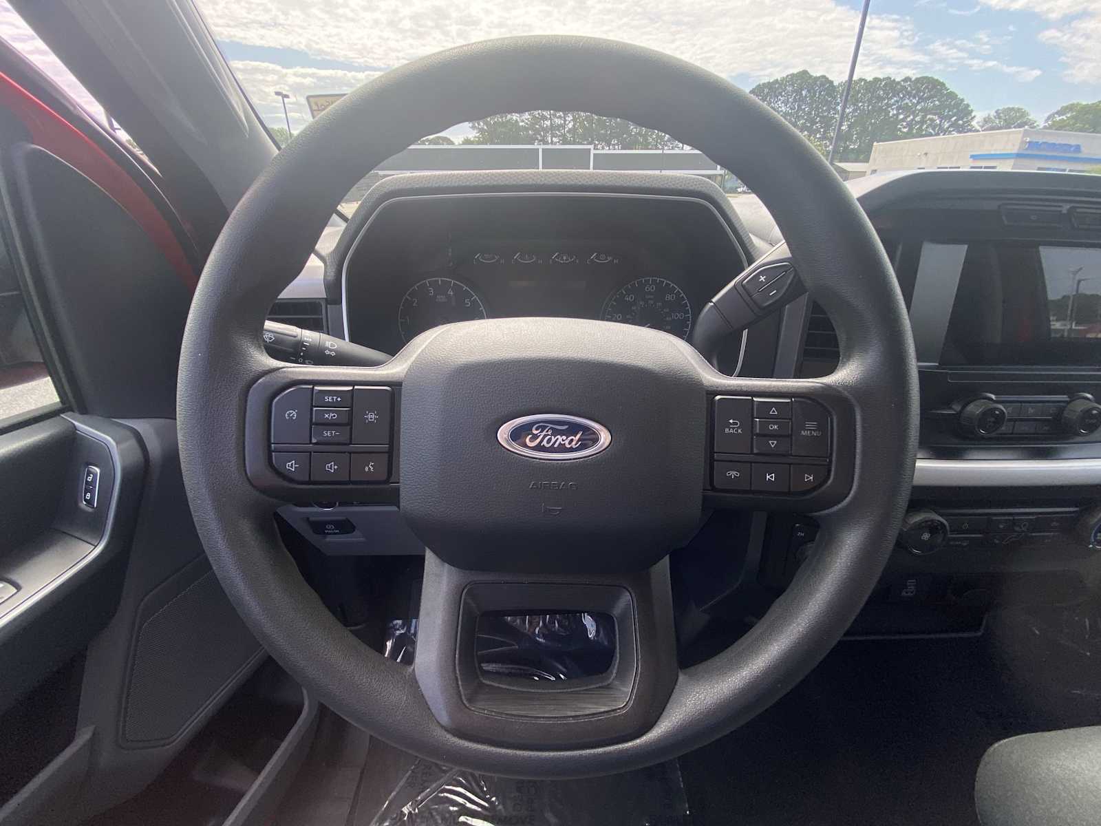 2023 Ford F-150 XLT 11