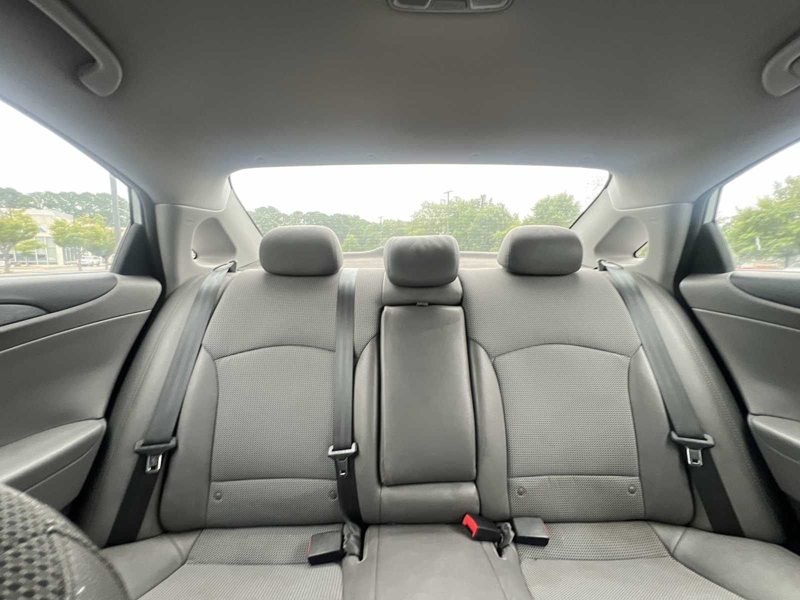 Thumbnail: 2013 Hyundai Sonata - 23