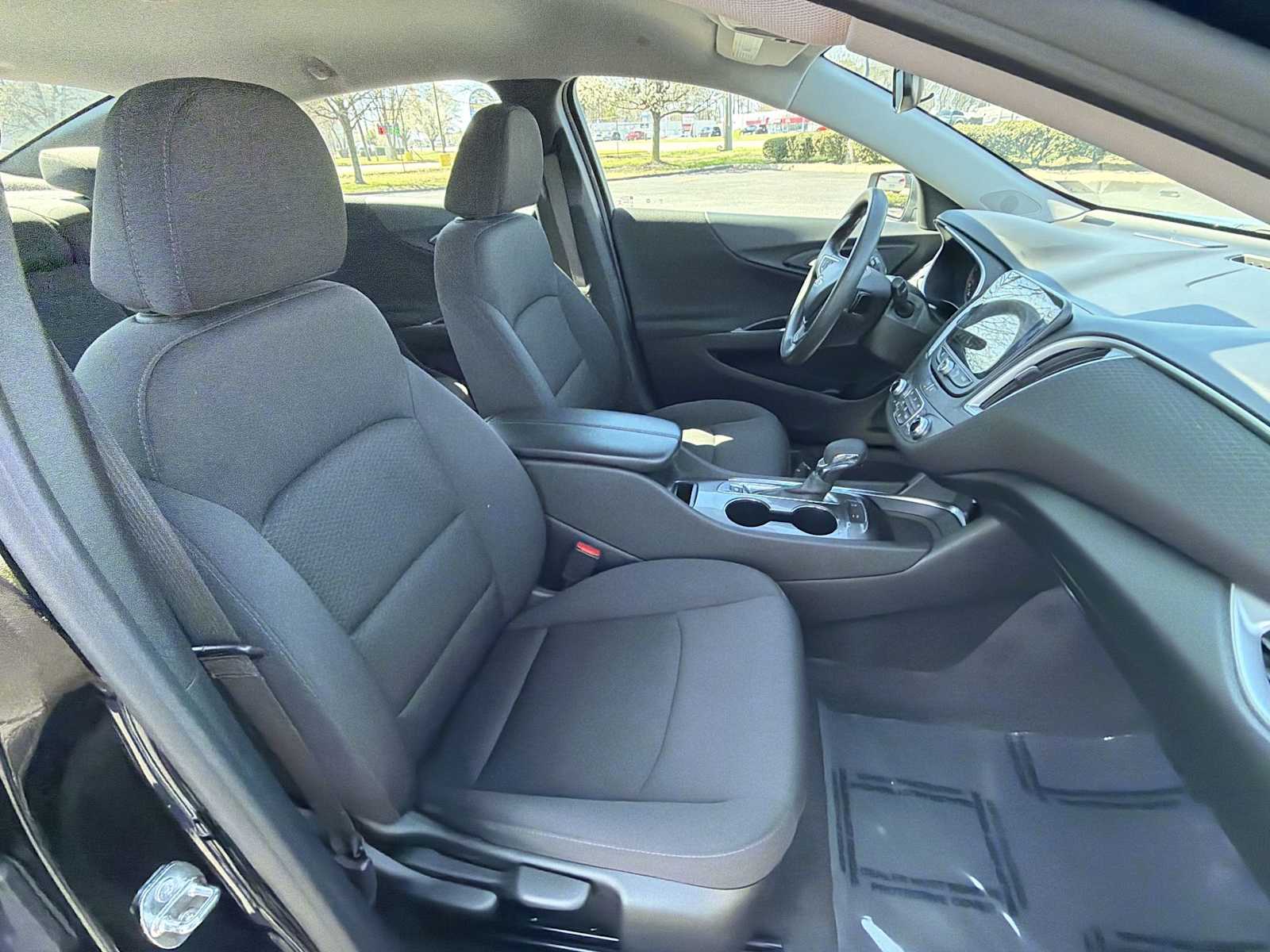 Thumbnail: 2024 Chevrolet Malibu - 23