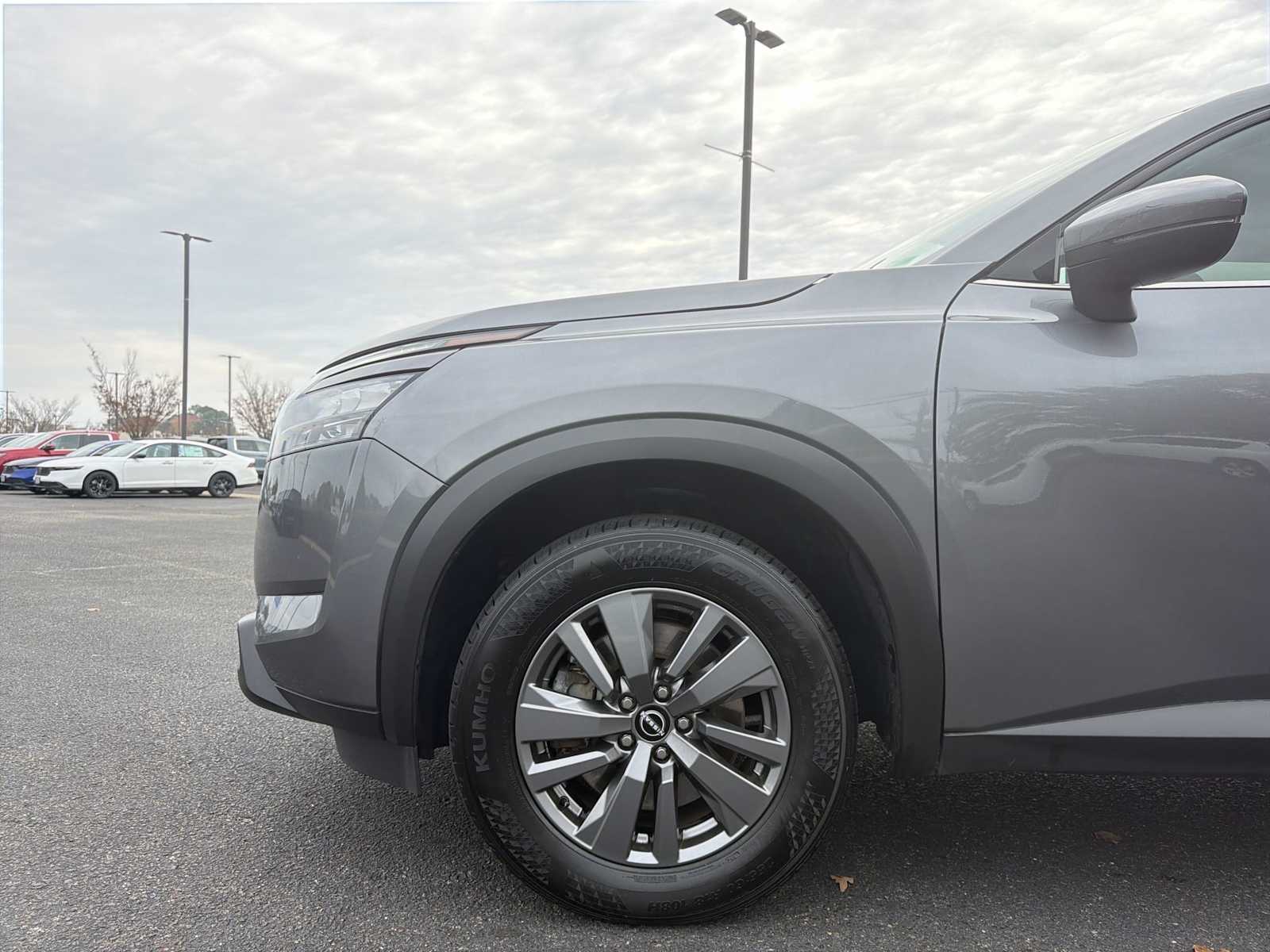 Thumbnail: 2025 Nissan Pathfinder - 18