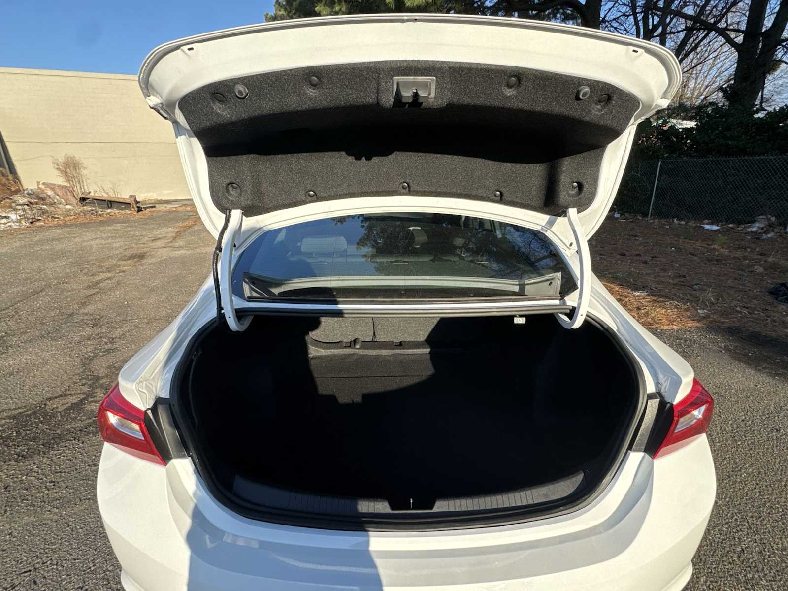 Thumbnail: 2023 Chevrolet Malibu - 19