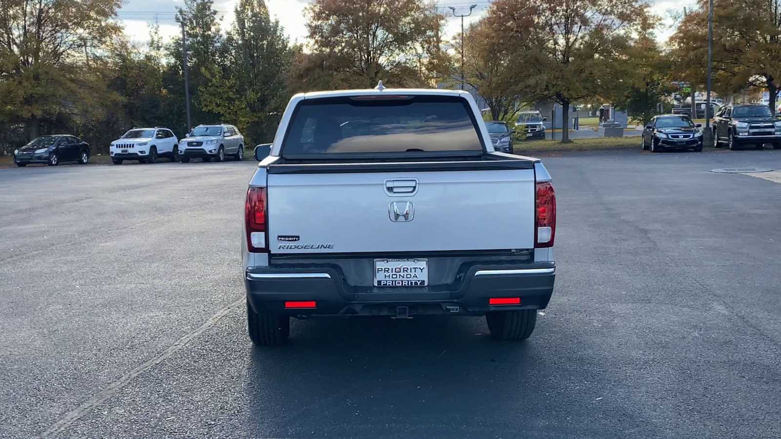 Thumbnail: 2017 Honda Ridgeline - 8