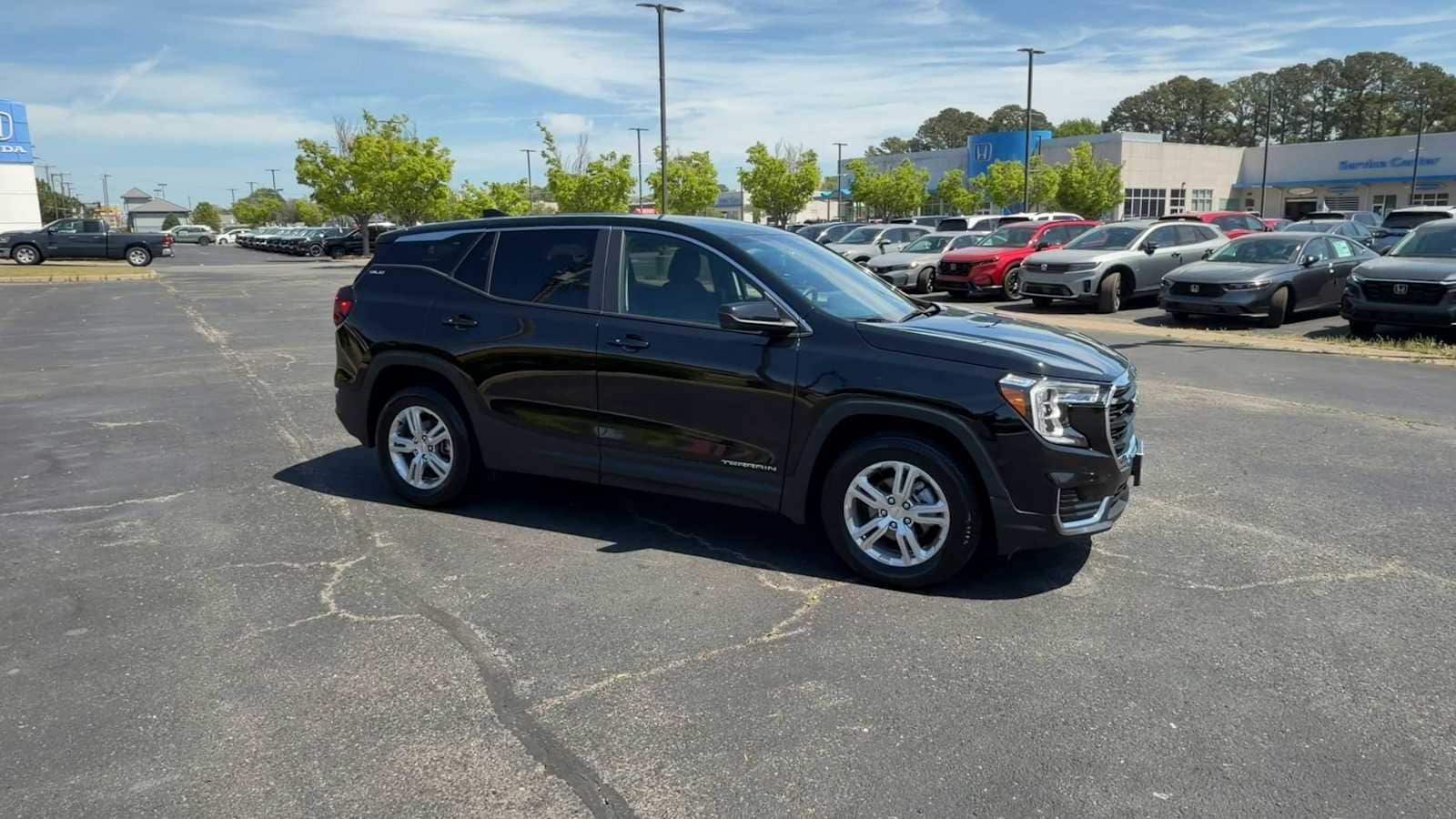 Thumbnail: 2024 GMC Terrain - 2
