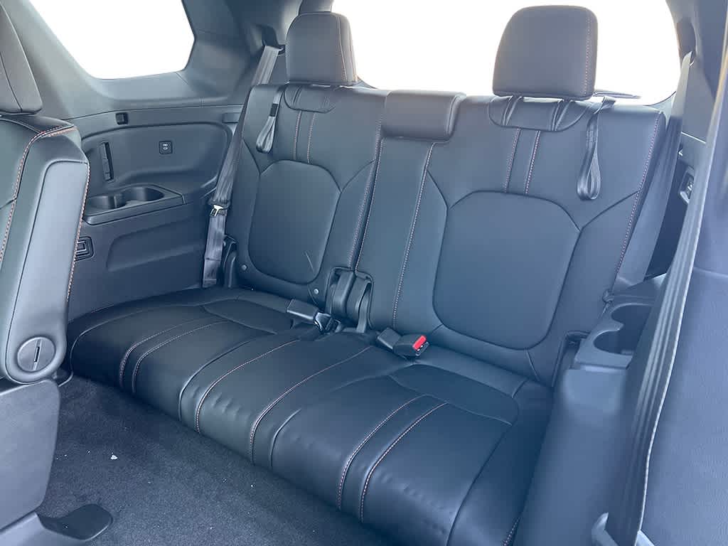 Thumbnail: 2026 Honda Pilot - 23