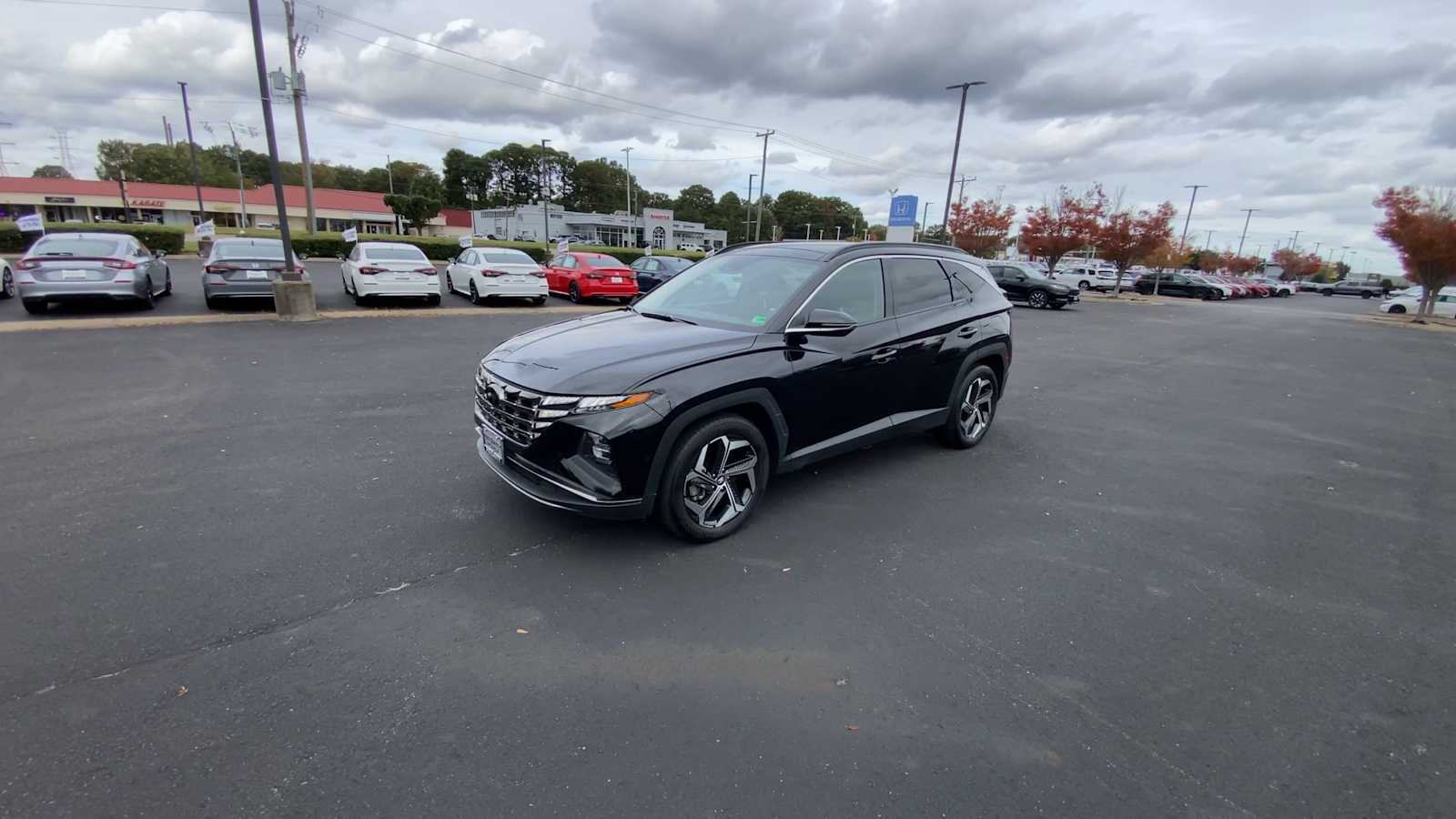 Thumbnail: 2022 Hyundai Tucson - 4