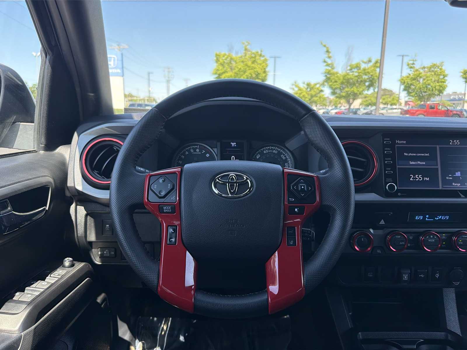 Thumbnail: 2023 Toyota Tacoma - 11