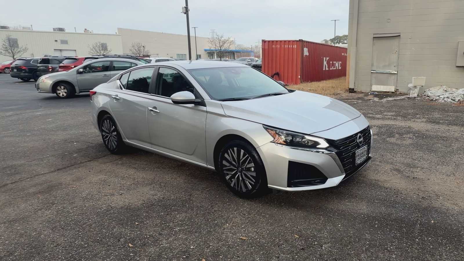 Thumbnail: 2024 Nissan Altima - 2