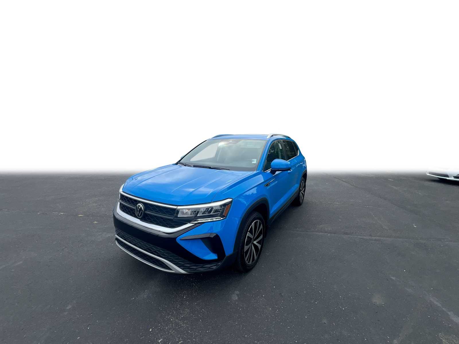 Thumbnail: 2024 Volkswagen Taos - 1