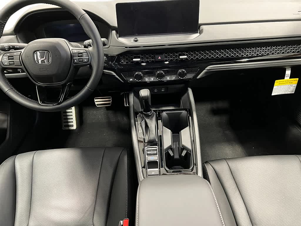 Thumbnail: 2025 Honda Accord - 17
