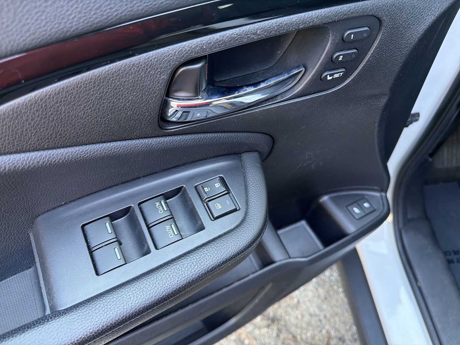 Thumbnail: 2020 Honda Passport - 15