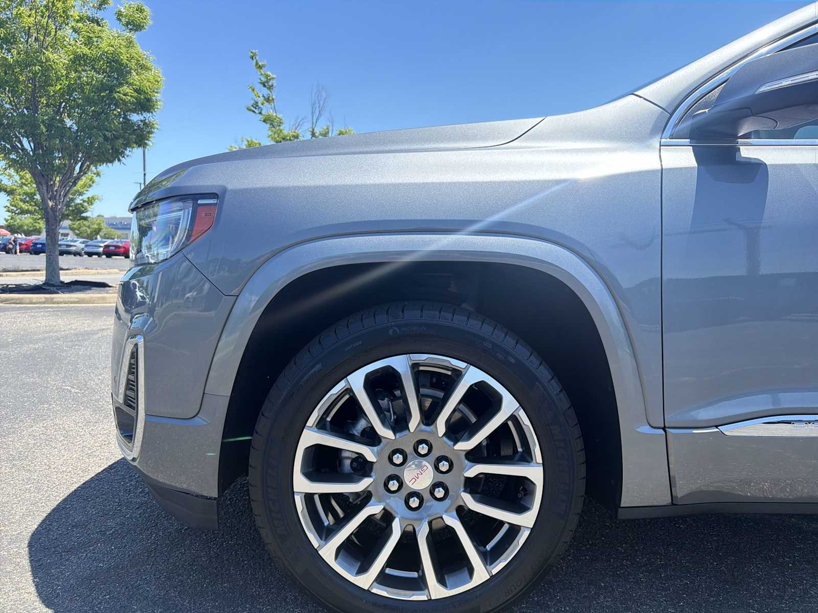 Thumbnail: 2021 GMC Acadia - 19