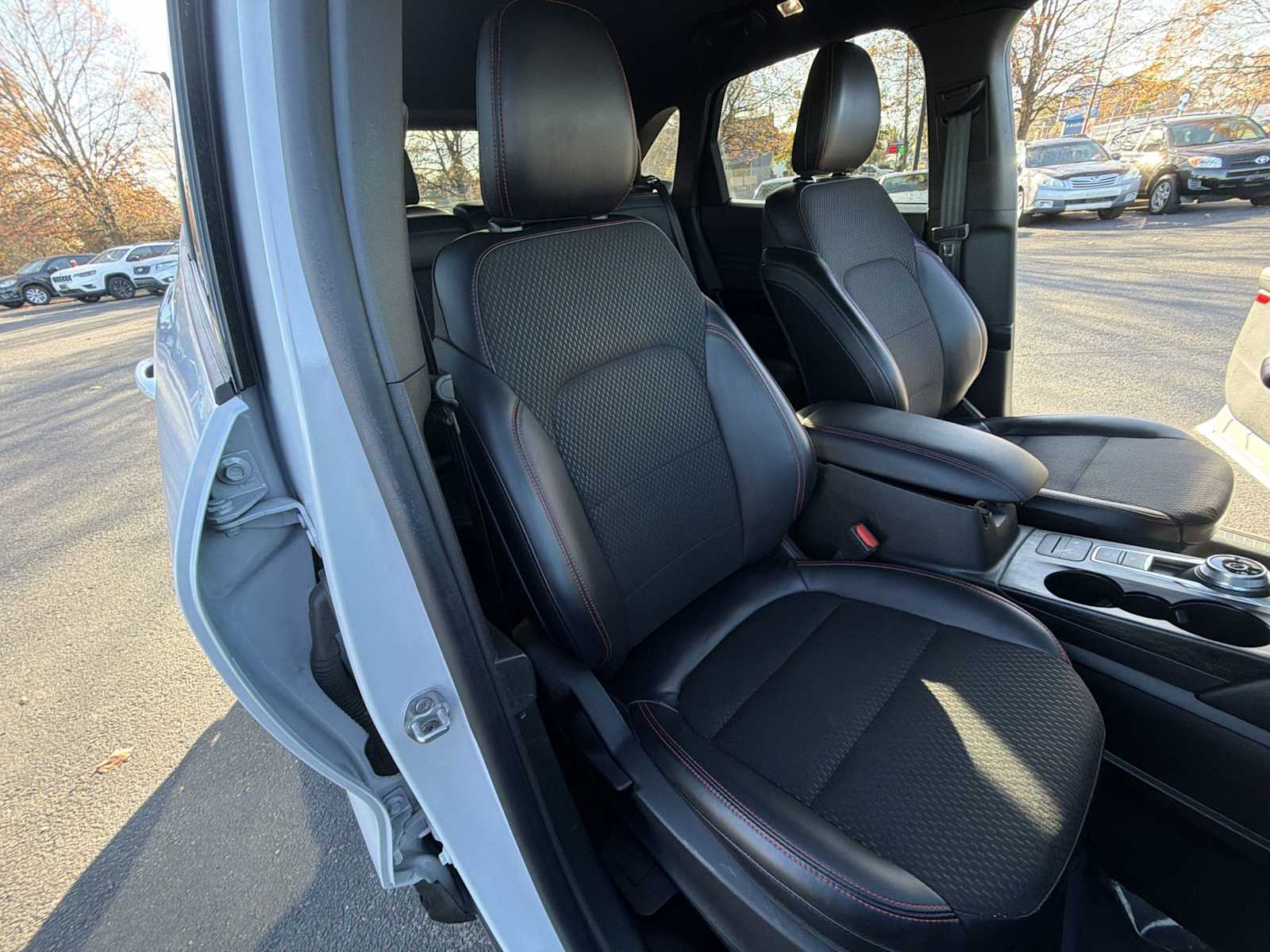 Thumbnail: 2025 Ford Escape - 25