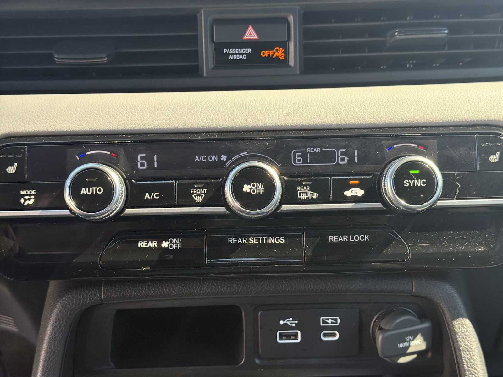 Thumbnail: 2025 Honda Pilot - 16