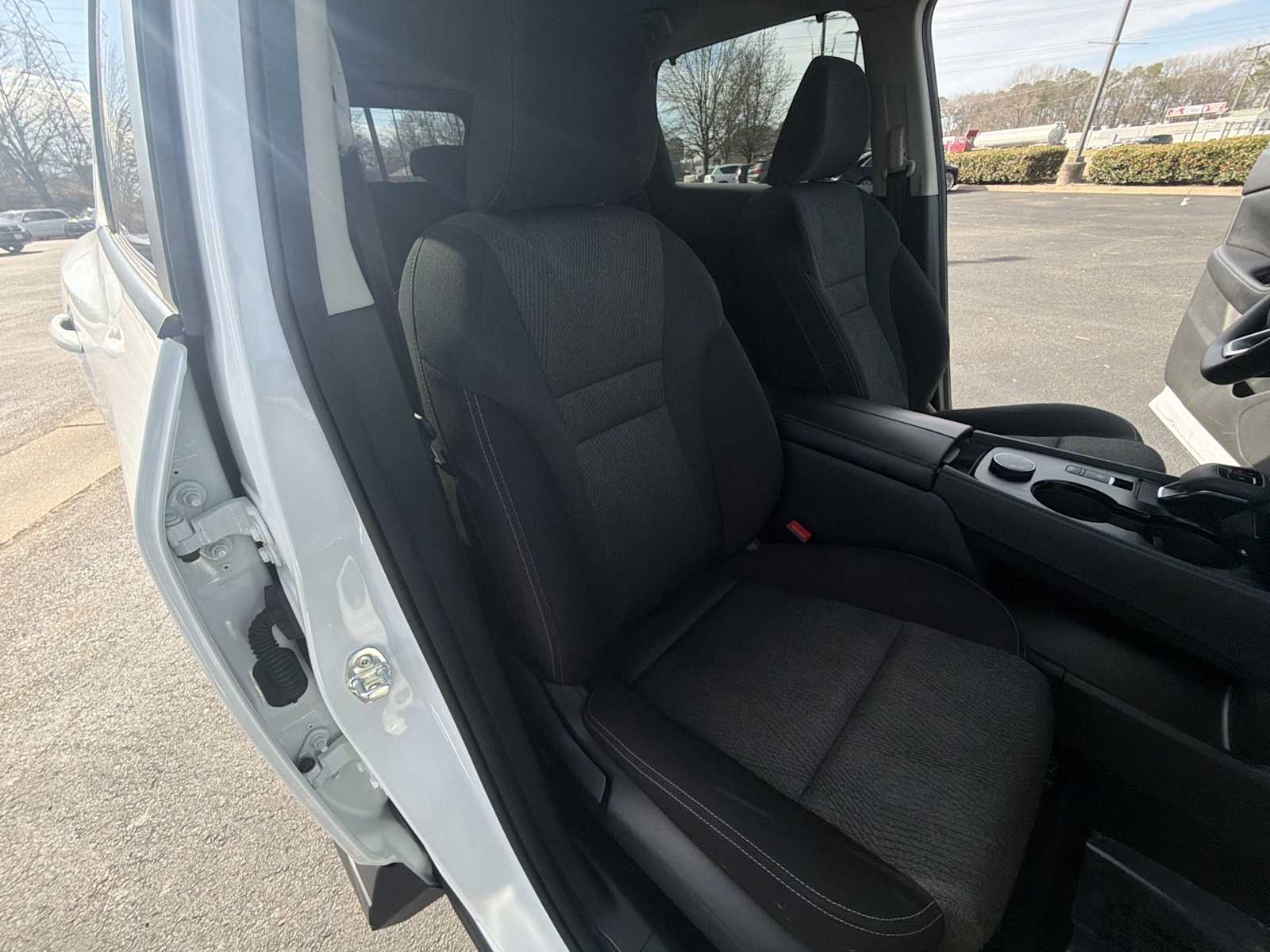 Thumbnail: 2024 Nissan Rogue - 25