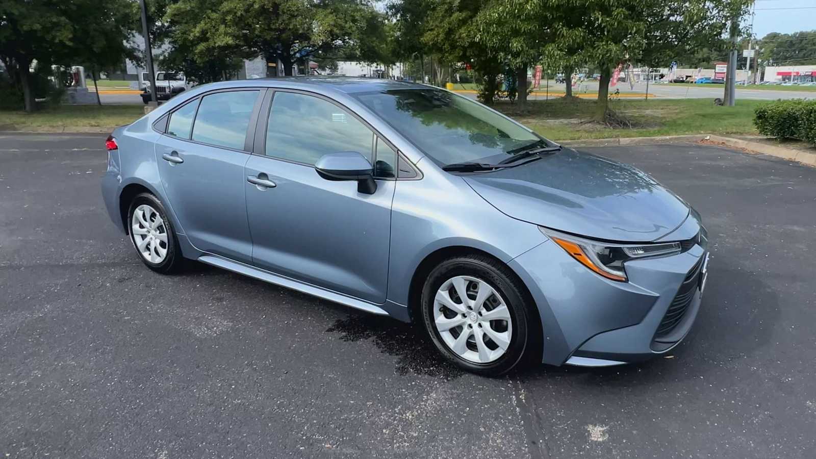 Thumbnail: 2023 Toyota Corolla - 2