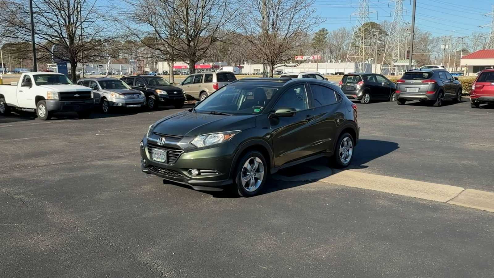 Thumbnail: 2016 Honda HR-V - 4