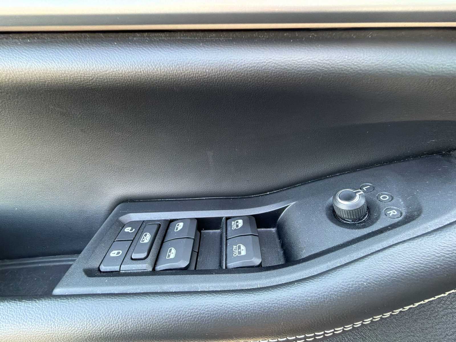 Thumbnail: 2024 Jeep Grand Cherokee - 15