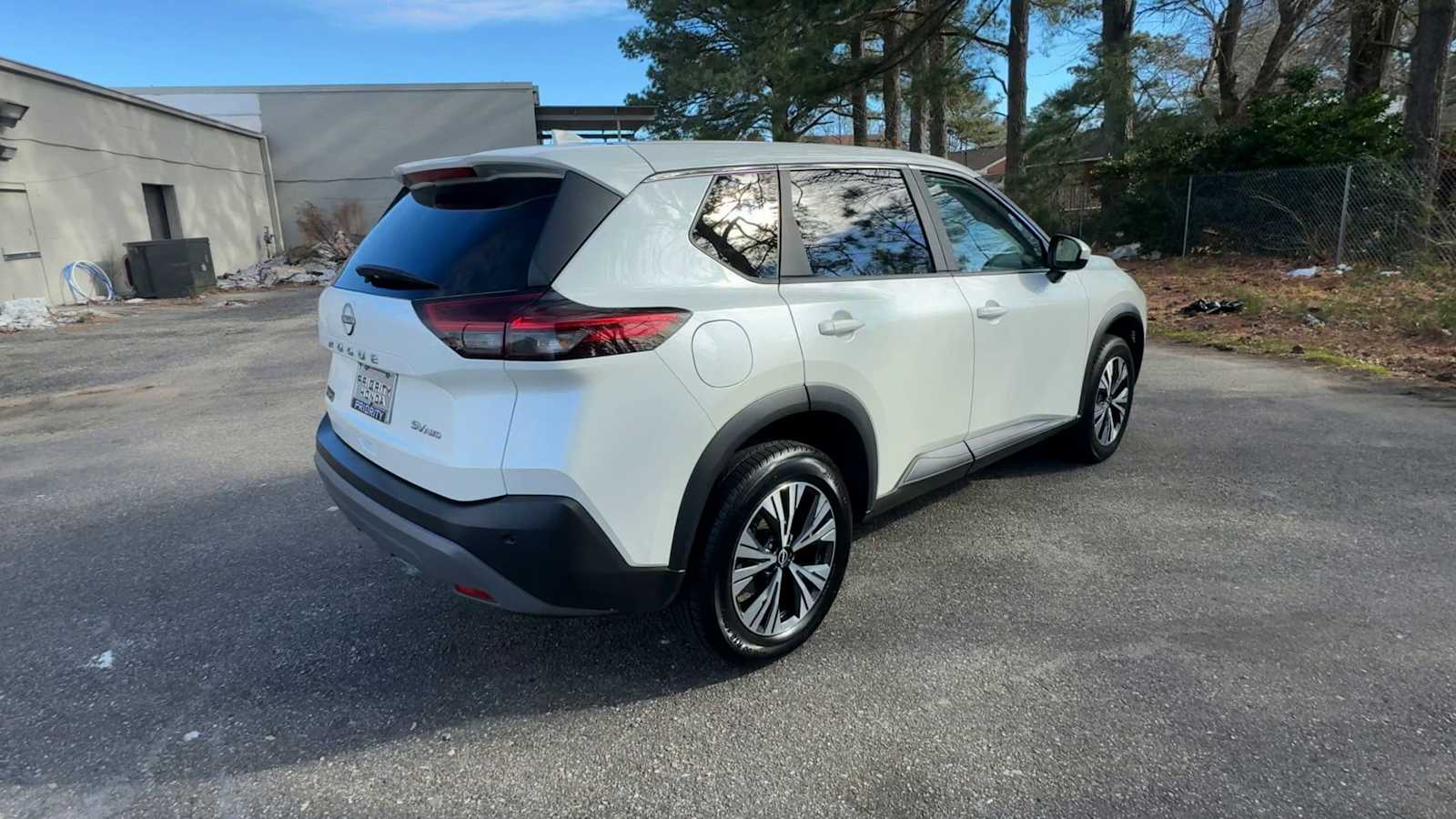 Thumbnail: 2023 Nissan Rogue - 8