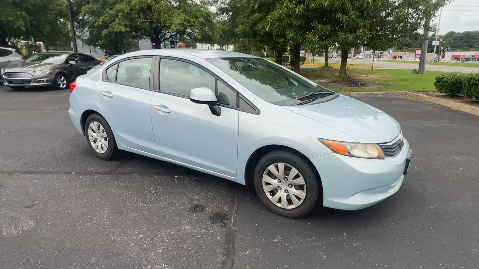 Thumbnail: 2012 Honda Civic - 2