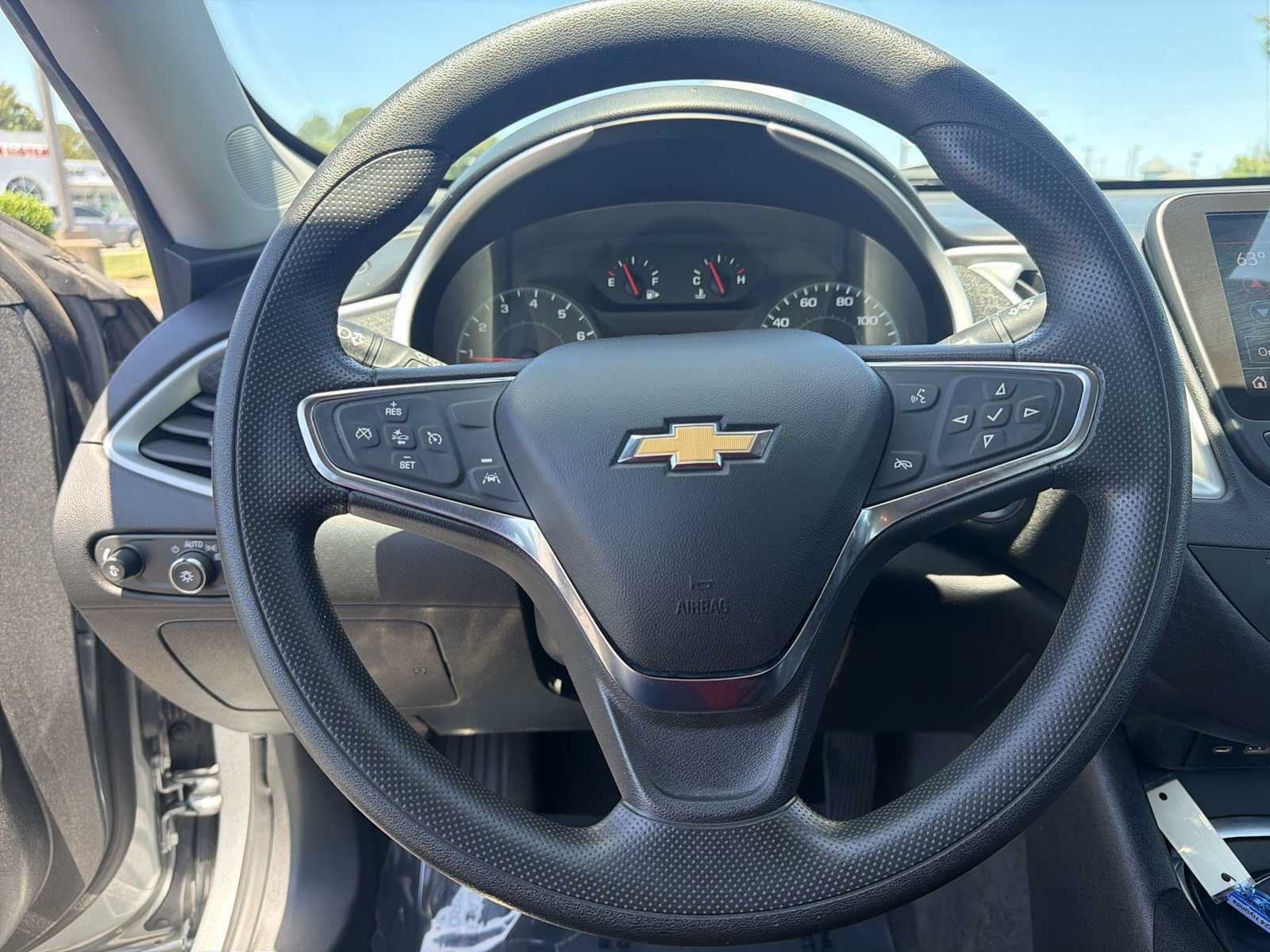 Thumbnail: 2024 Chevrolet Malibu - 11
