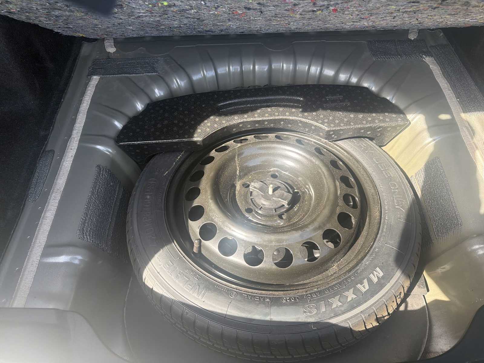 Thumbnail: 2023 Chevrolet Malibu - 20