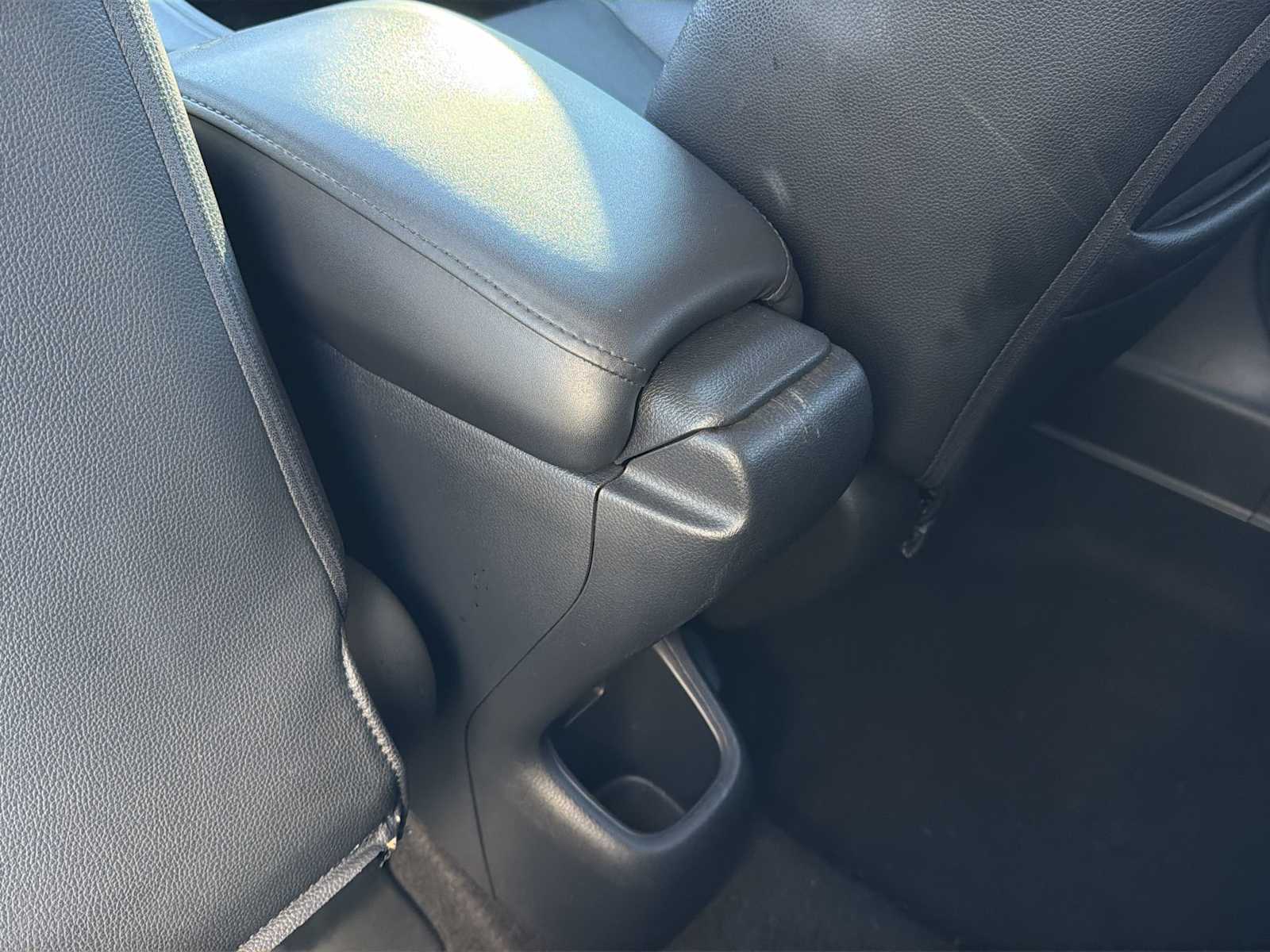 Thumbnail: 2016 Honda HR-V - 22