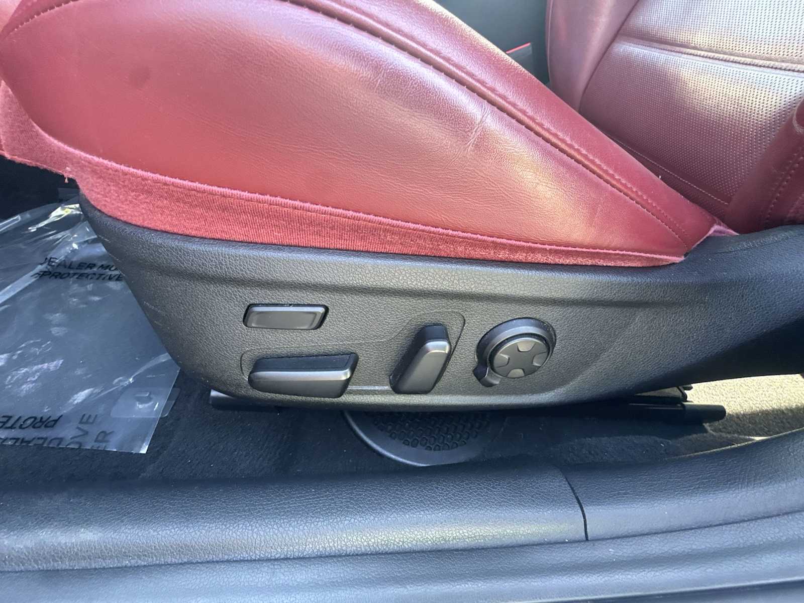 Thumbnail: 2020 Kia Stinger - 14