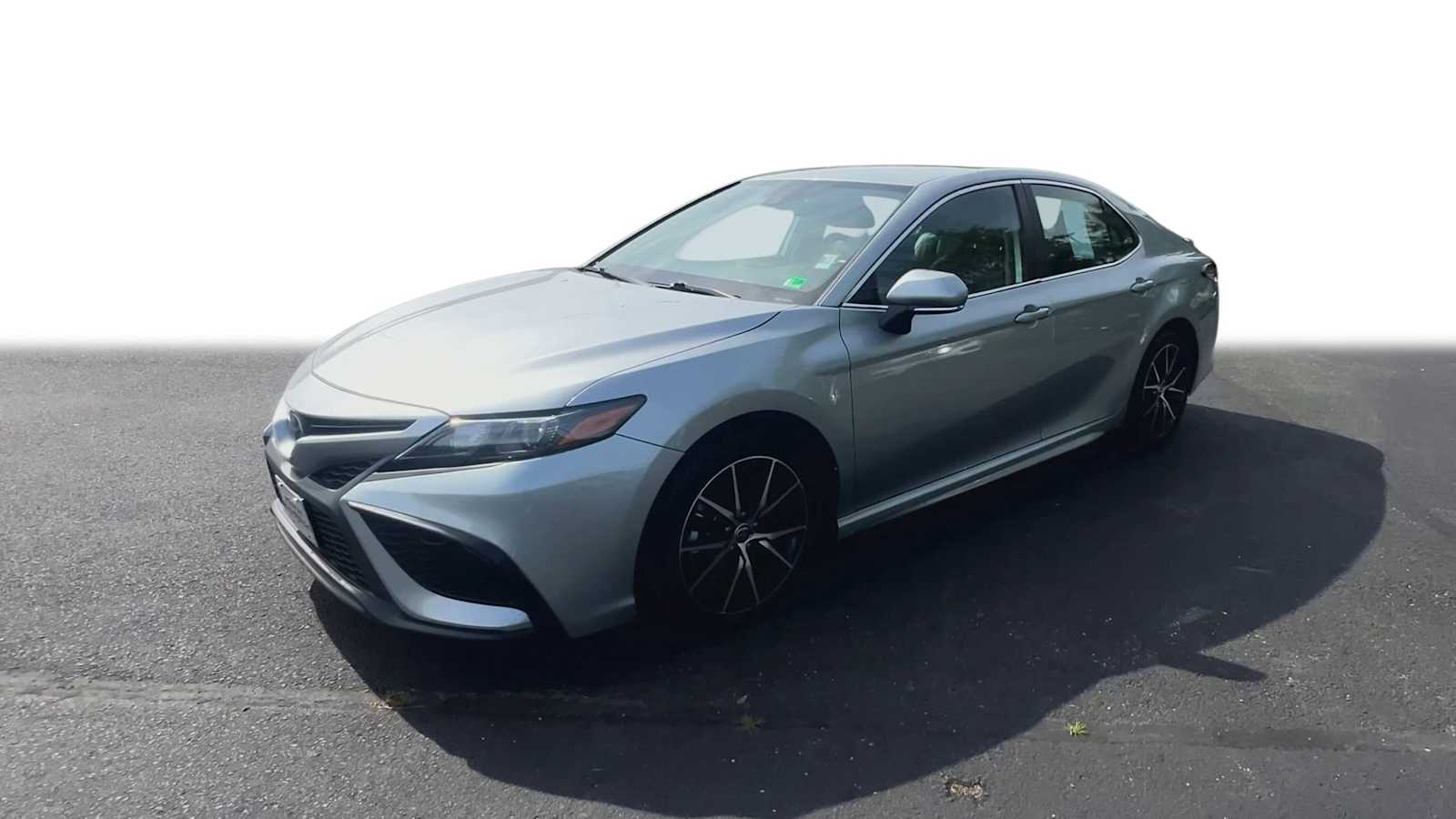 2023 Toyota Camry SE 4