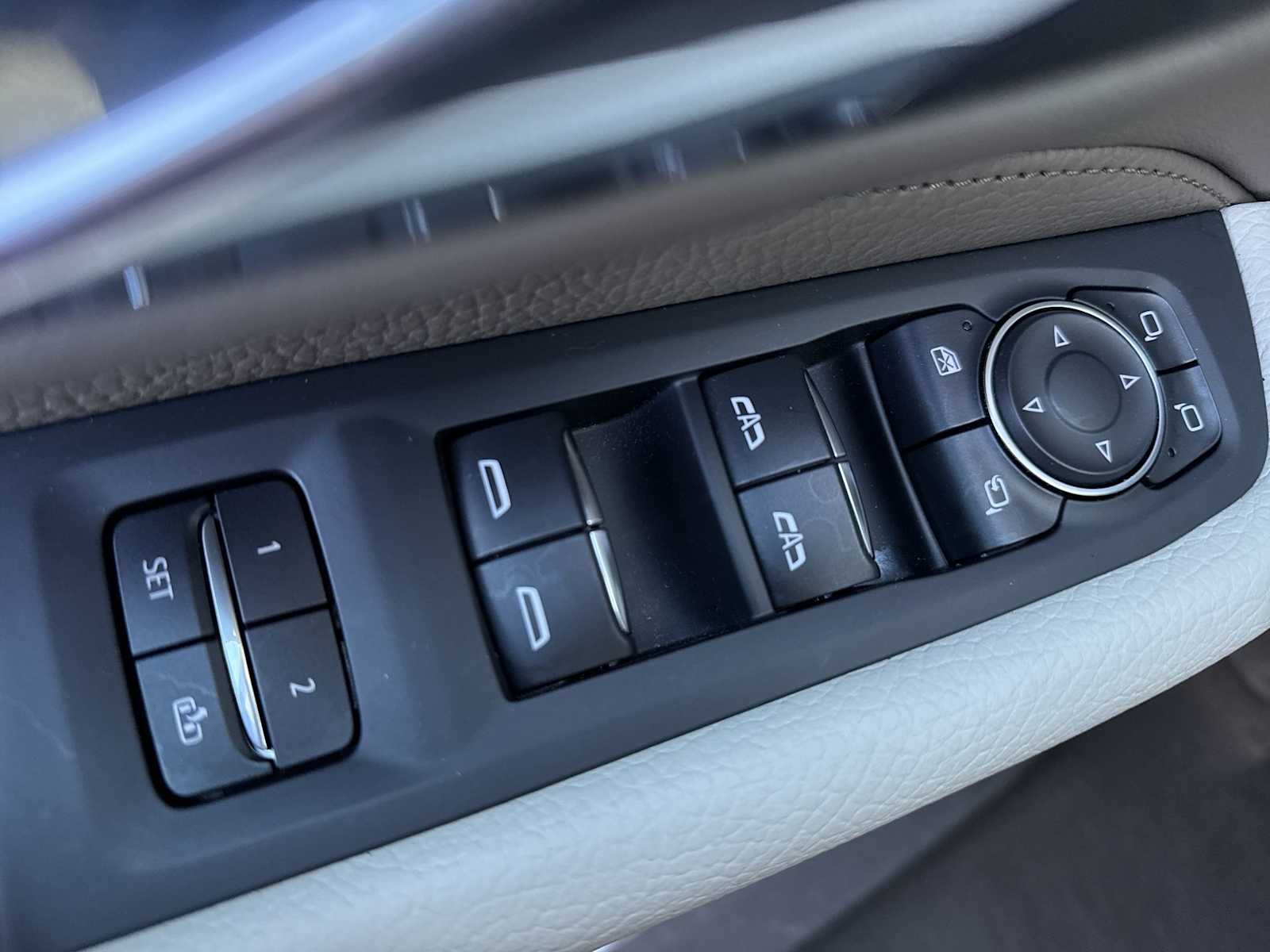 Thumbnail: 2021 GMC Yukon - 15