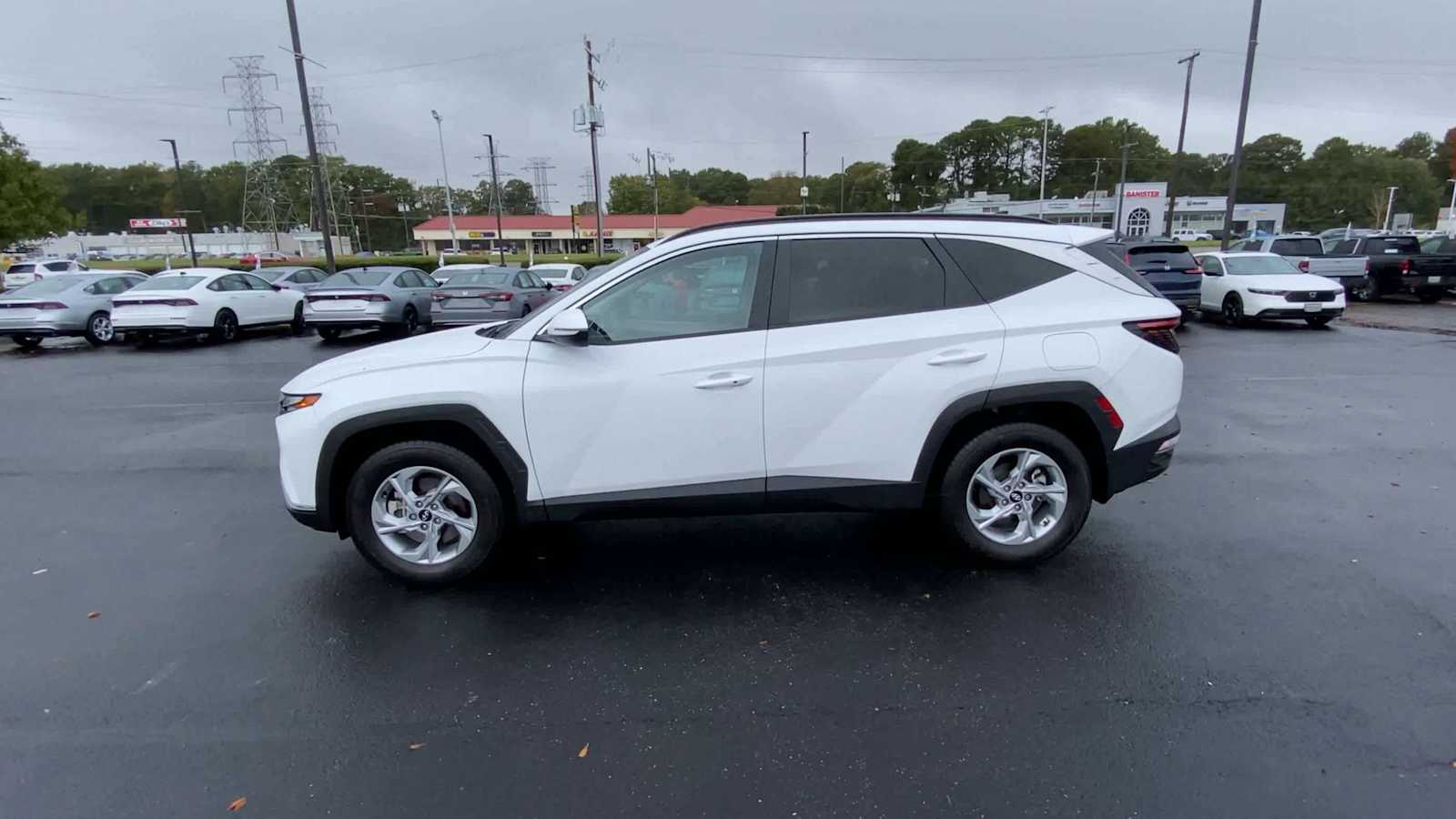 Thumbnail: 2022 Hyundai Tucson - 5