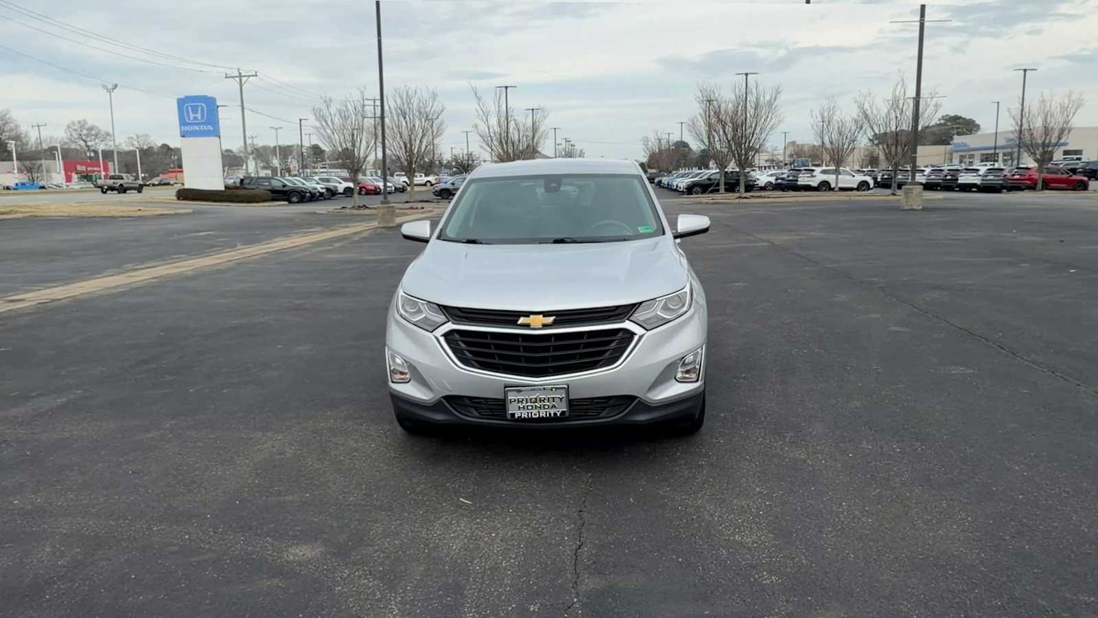 Thumbnail: 2021 Chevrolet Equinox - 3