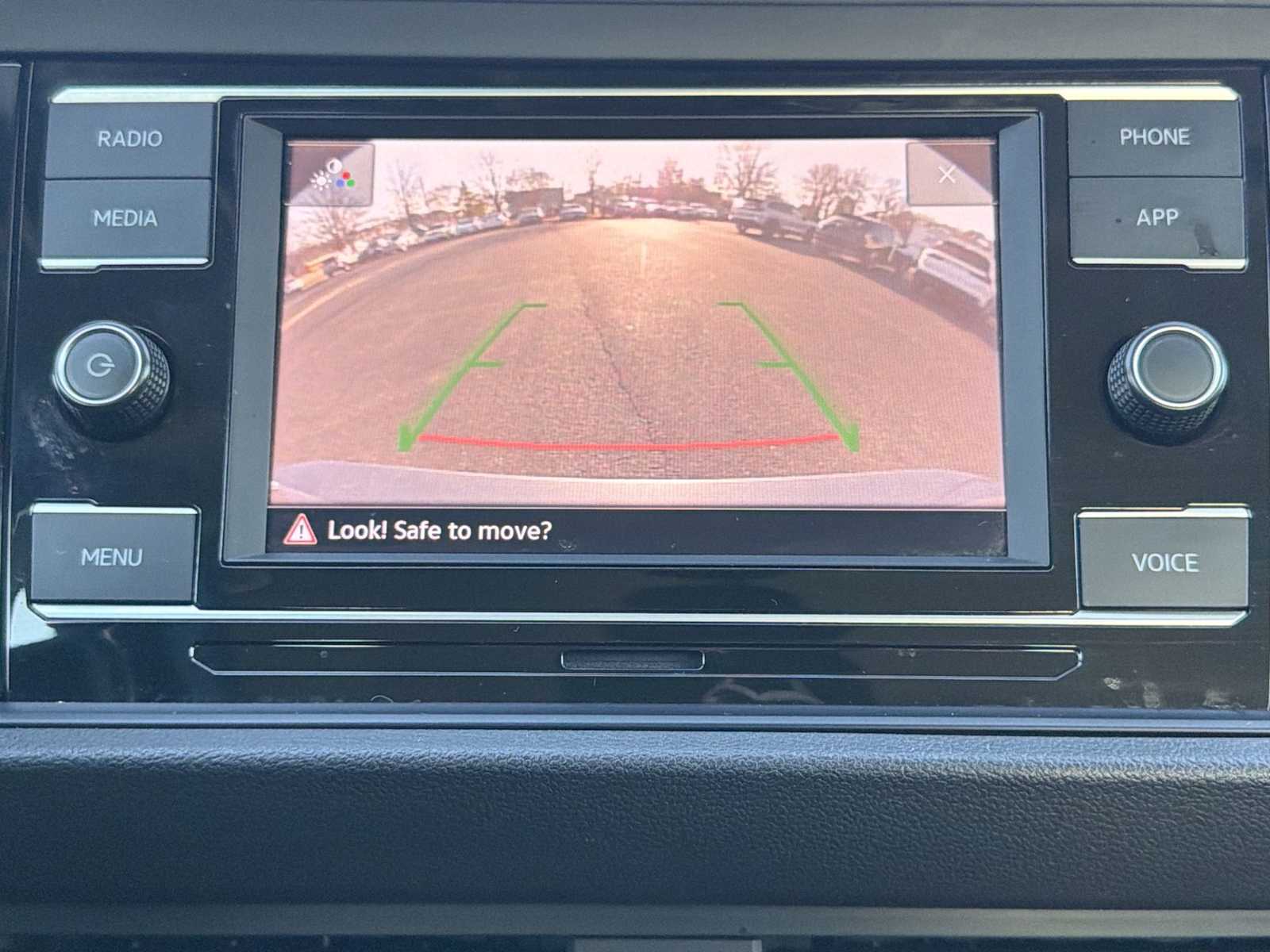 Thumbnail: 2024 Volkswagen Jetta - 22