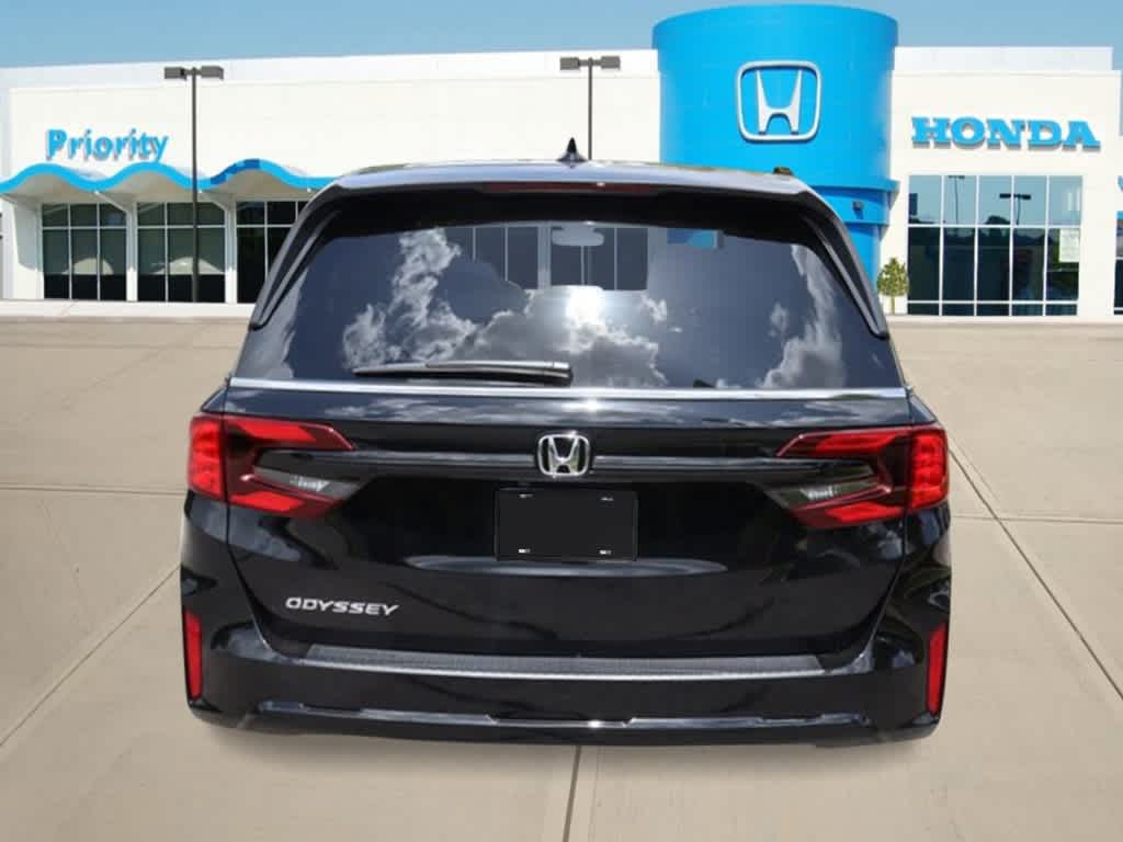 Thumbnail: 2026 Honda Odyssey - 4