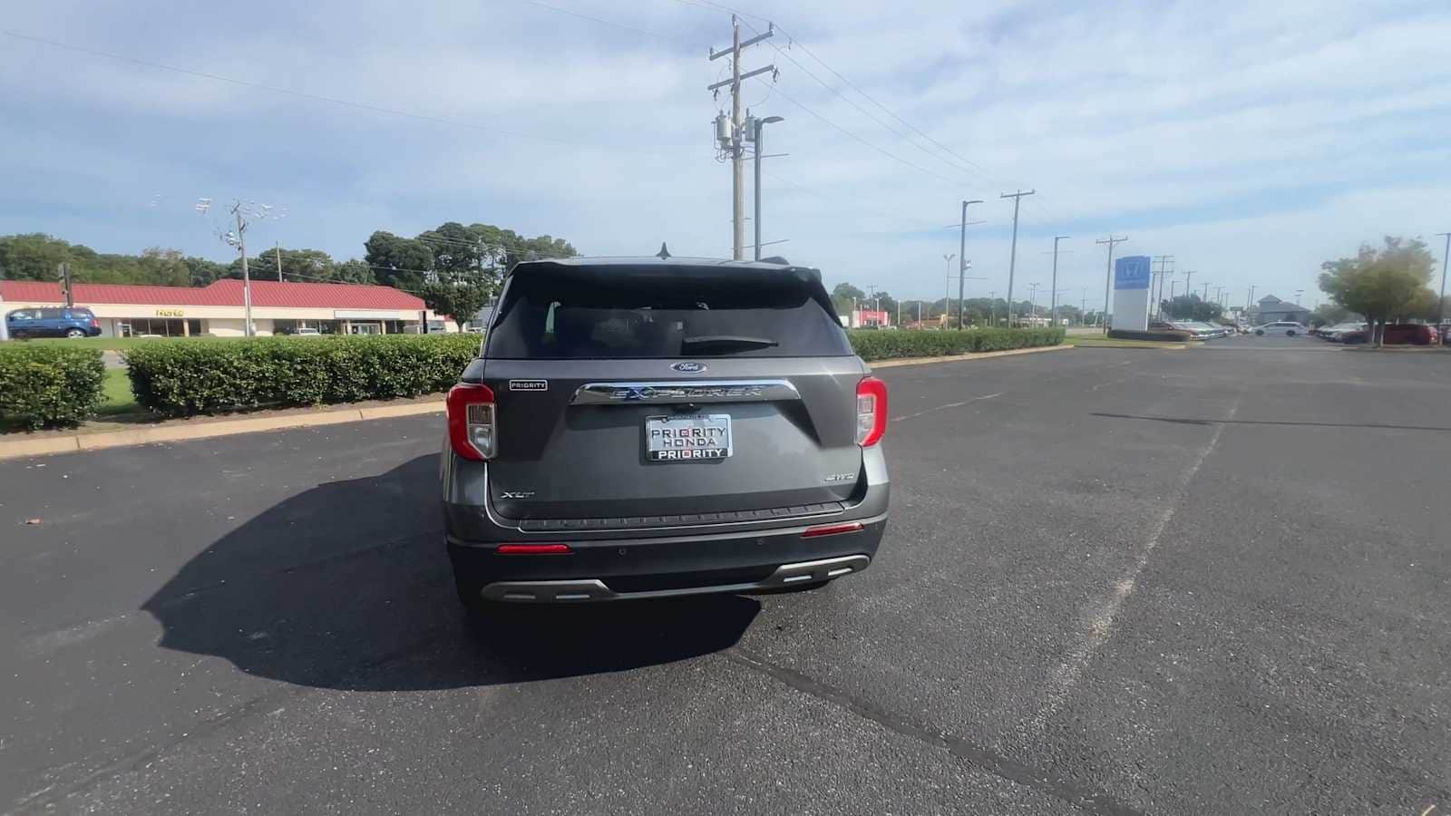 Thumbnail: 2023 Ford Explorer - 7