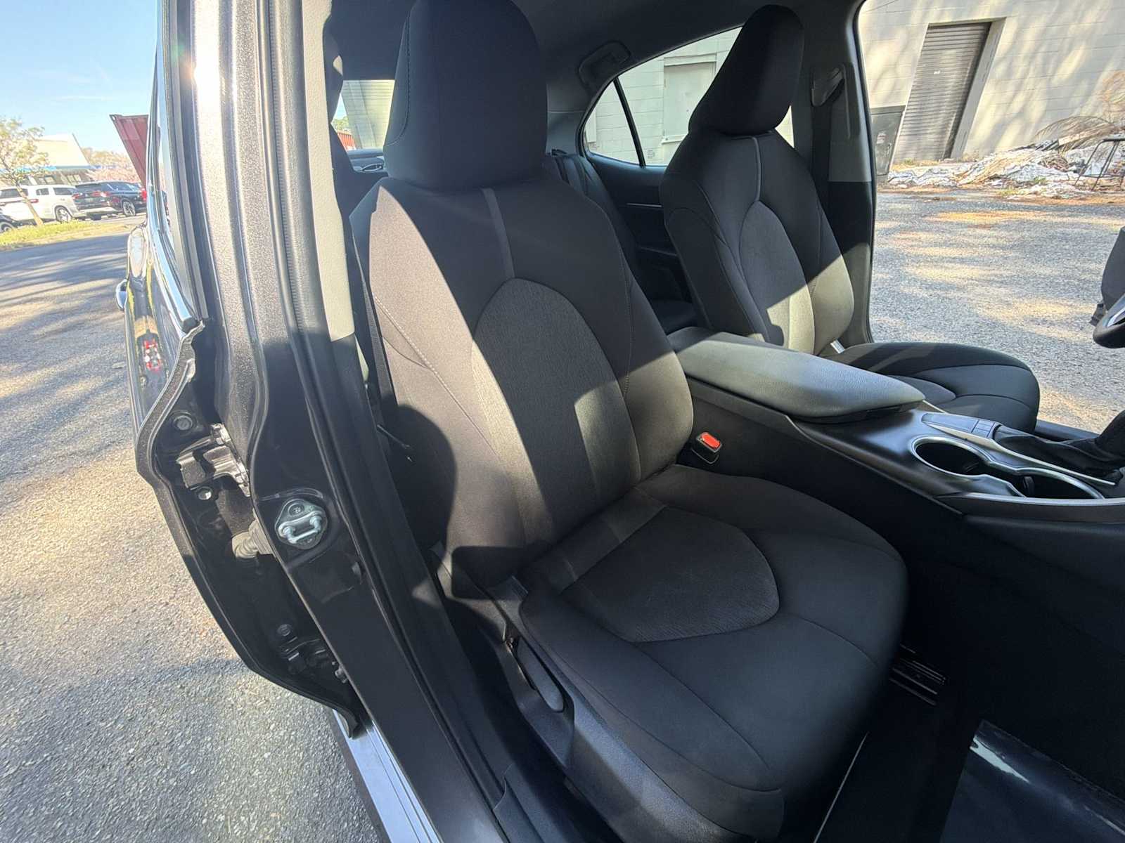 Thumbnail: 2023 Toyota Camry - 25