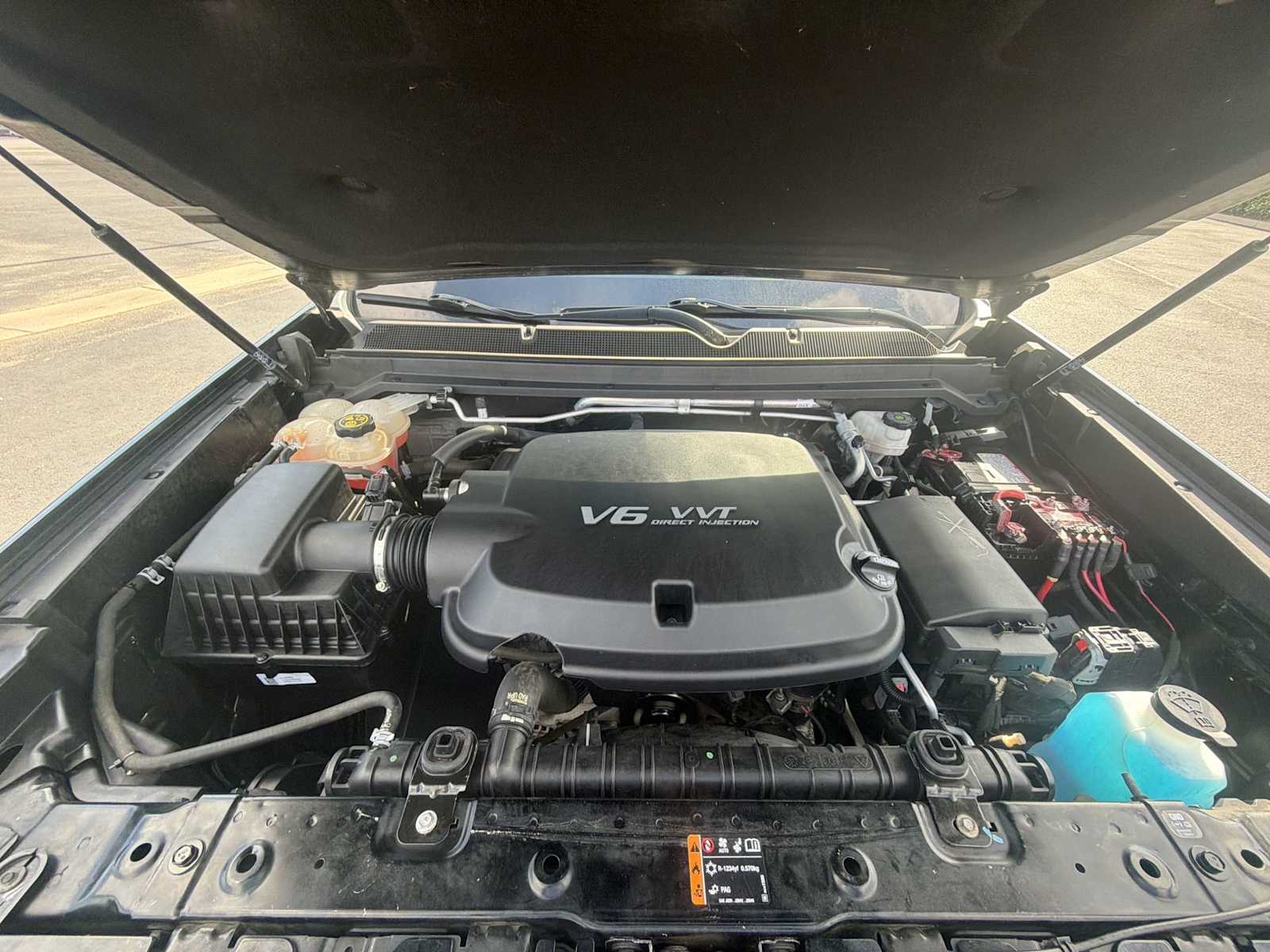 Thumbnail: 2022 Chevrolet Colorado - 17