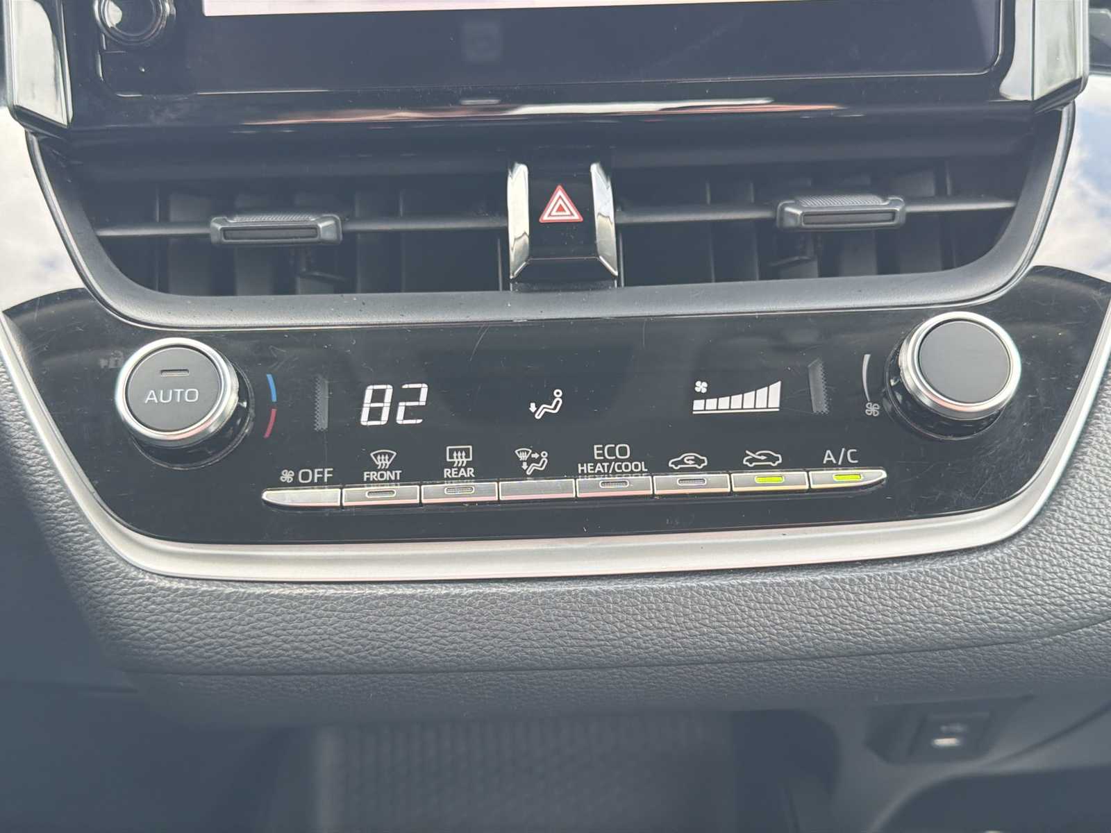 Thumbnail: 2023 Toyota Corolla - 16