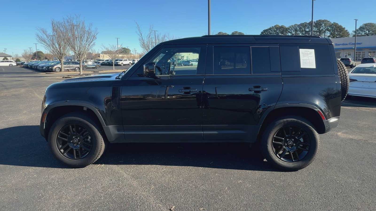 Thumbnail: 2025 Land Rover Defender - 5