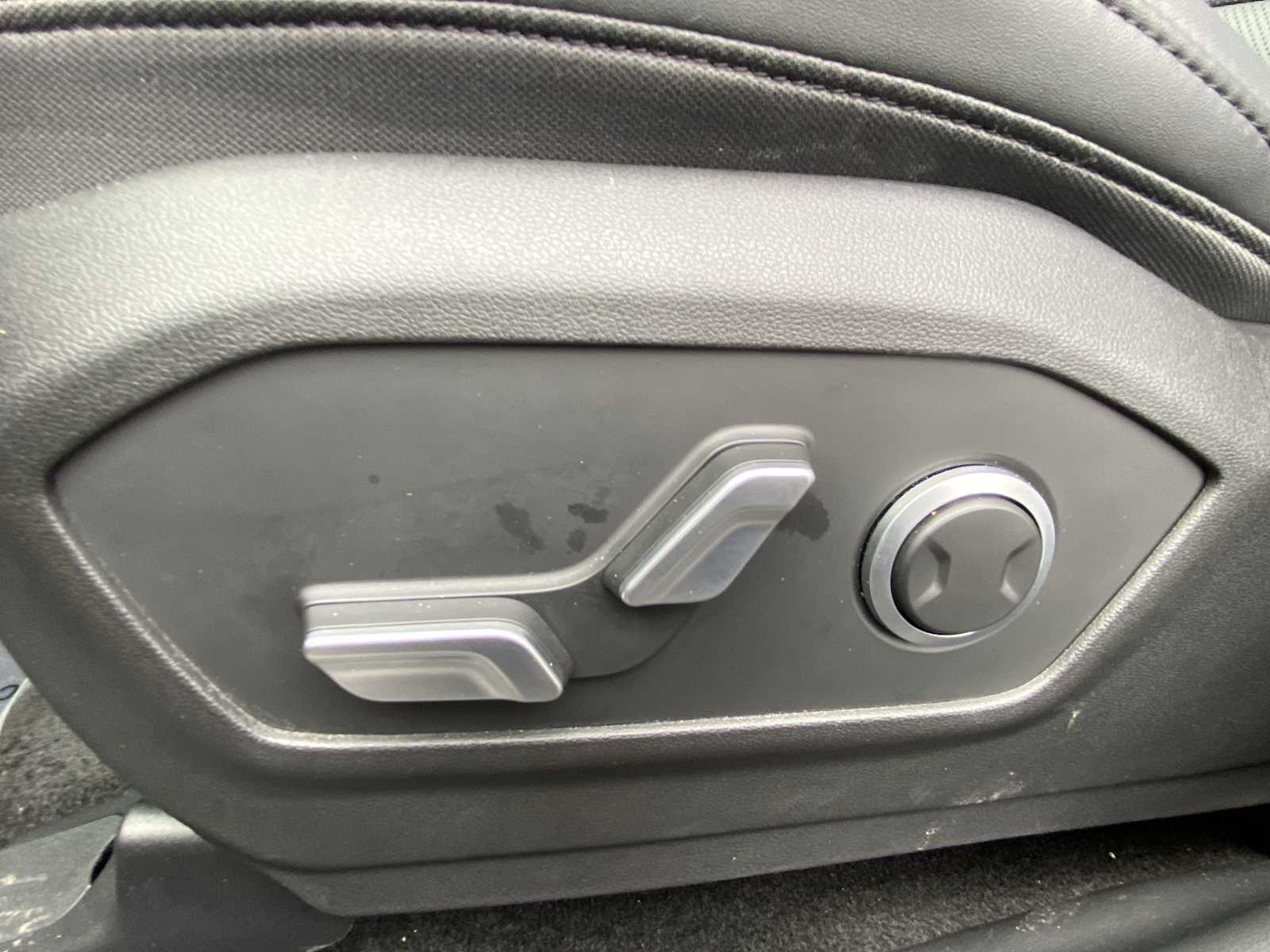 Thumbnail: 2024 Hyundai Santa Fe - 14