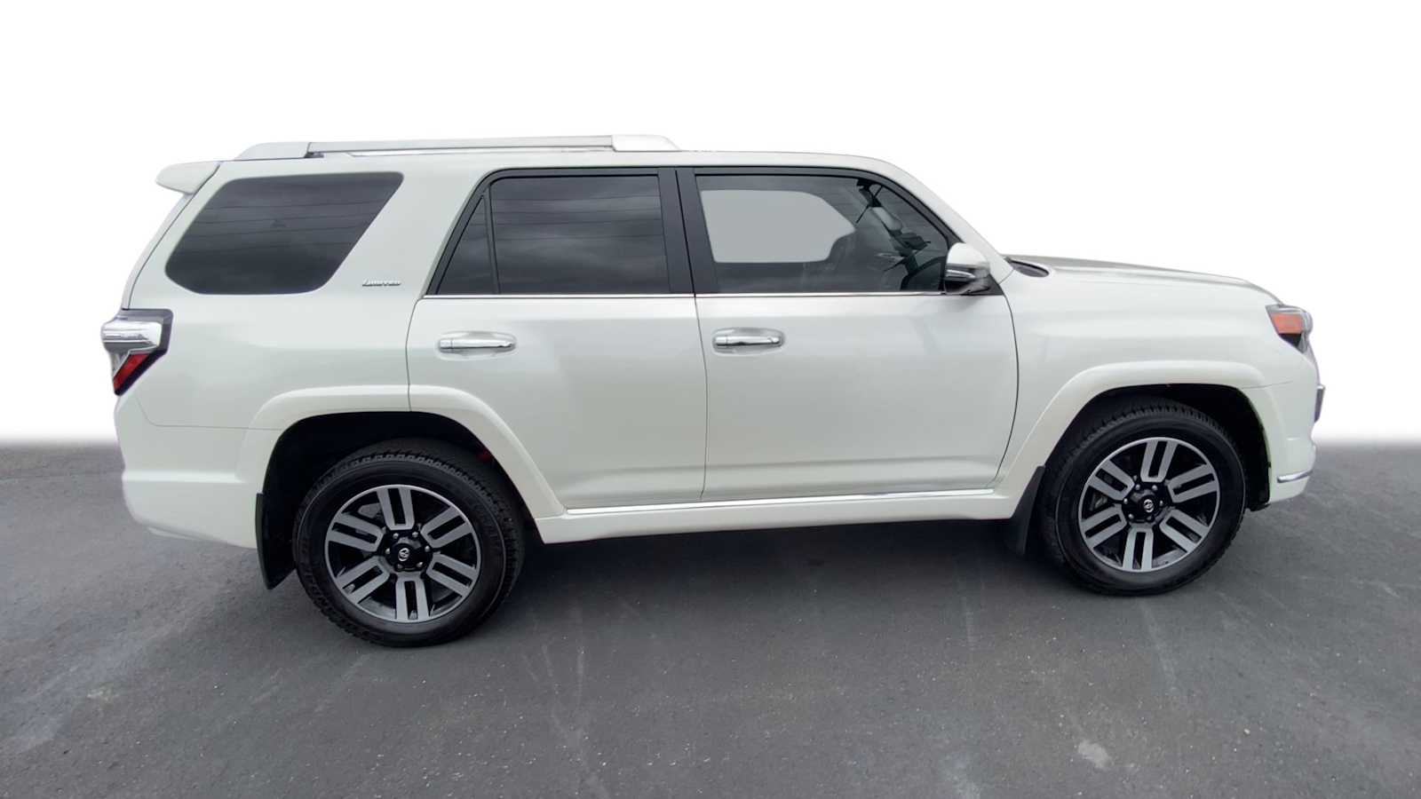 2023 Toyota 4Runner Limited 9