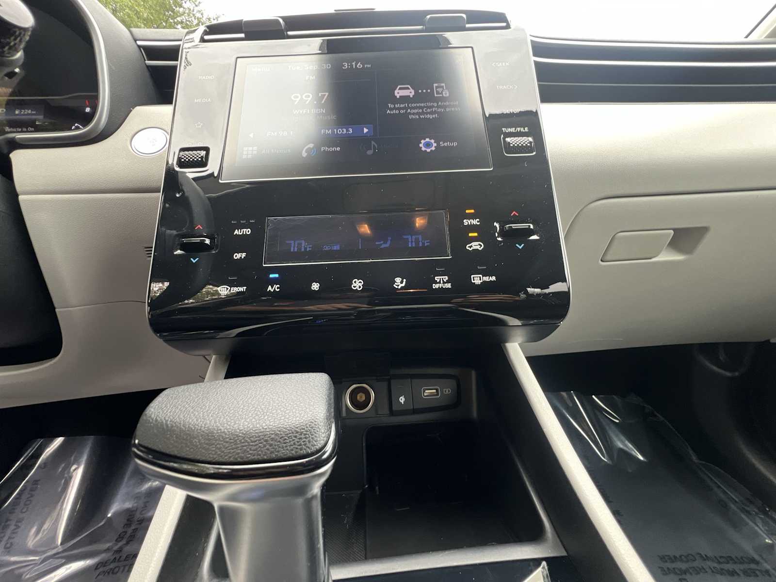 Thumbnail: 2024 Hyundai Tucson - 16