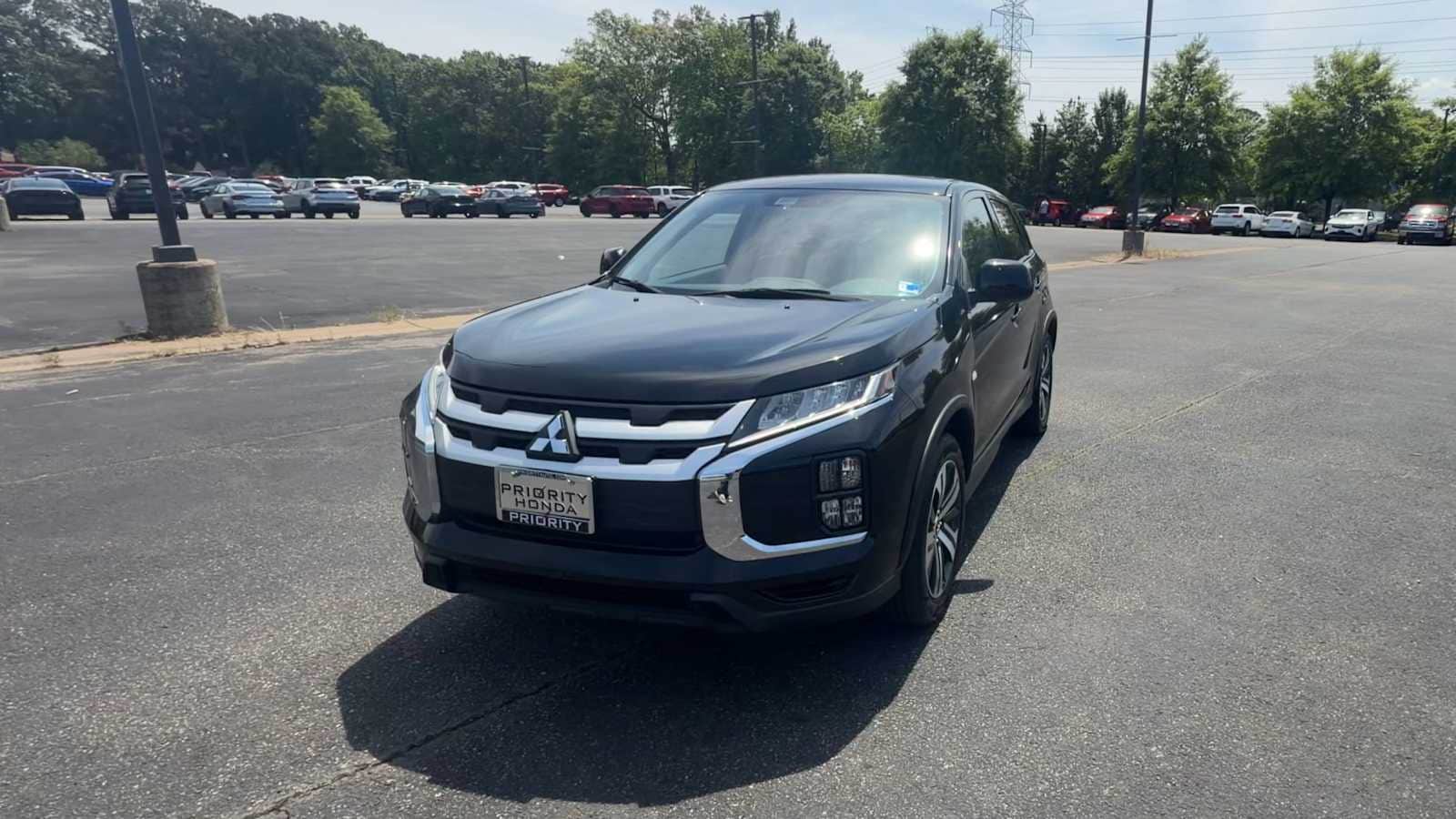 Thumbnail: 2024 Mitsubishi Outlander Sport - 3