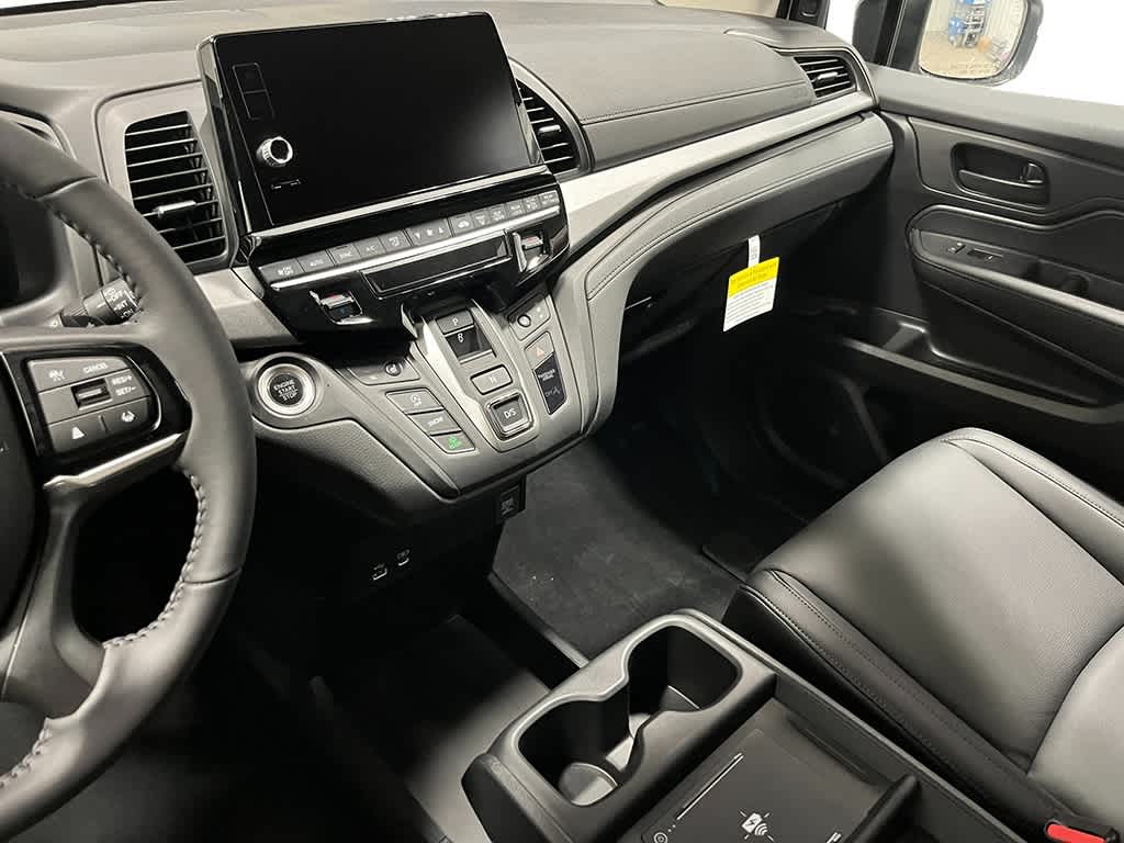 Thumbnail: 2026 Honda Odyssey - 14