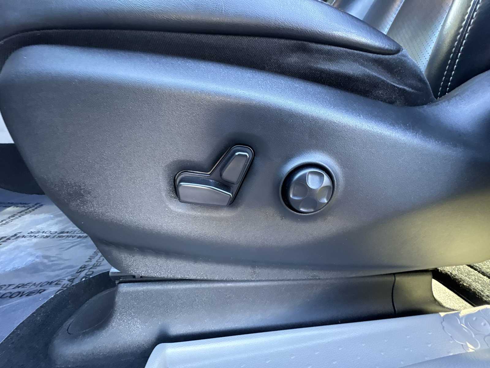 Thumbnail: 2023 Chrysler Pacifica - 14