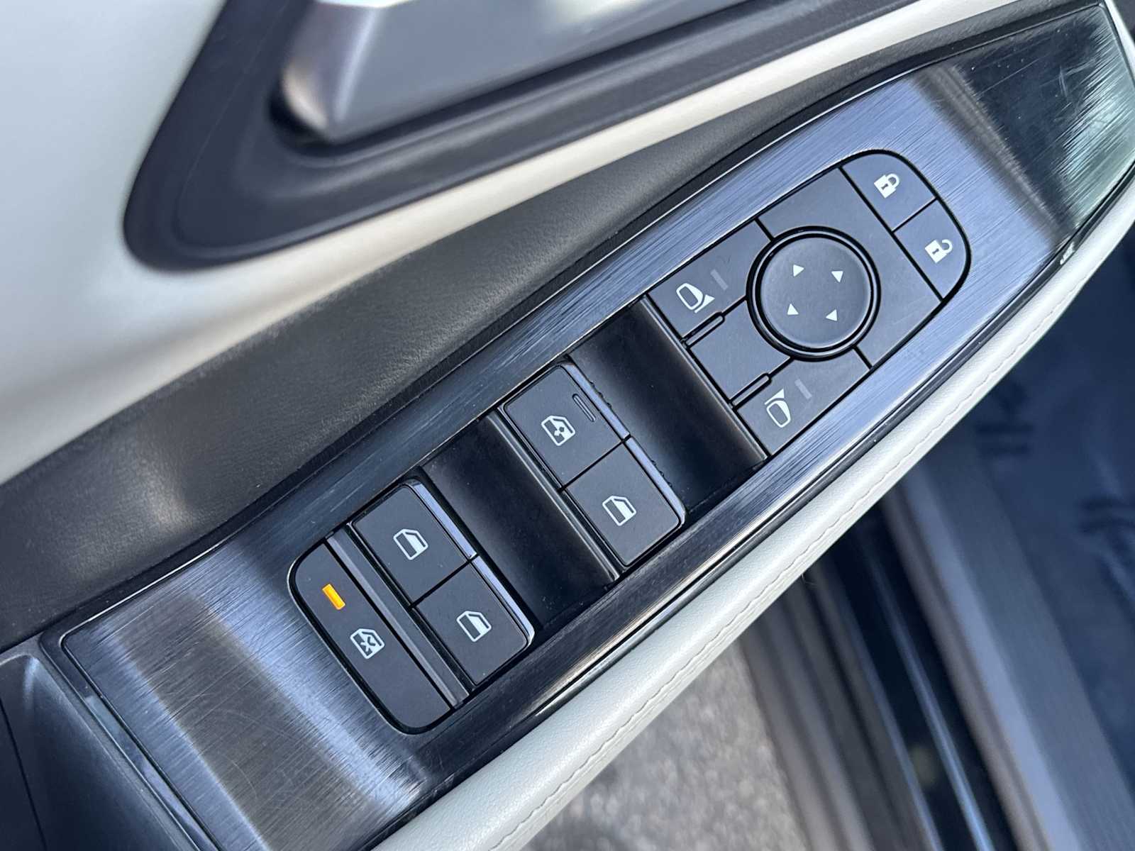 Thumbnail: 2025 Nissan Rogue - 15